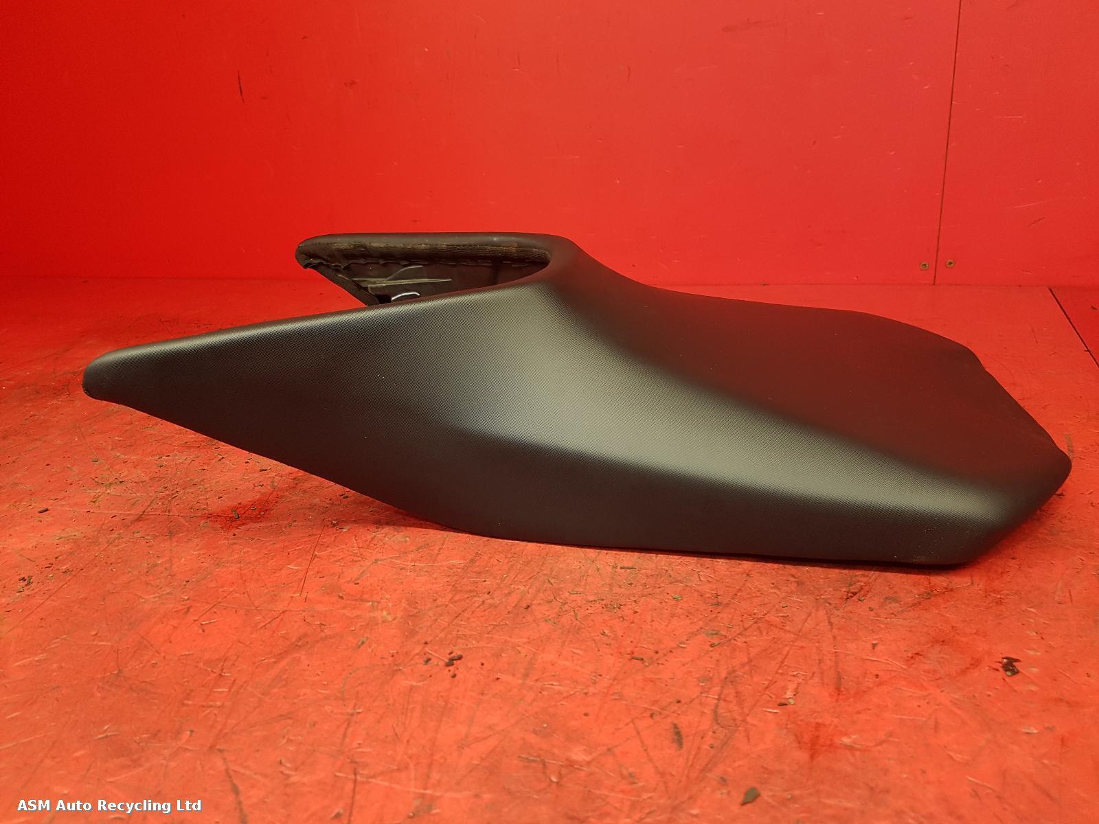 View Auto part Front Seat Ktm 125 Duke 2018