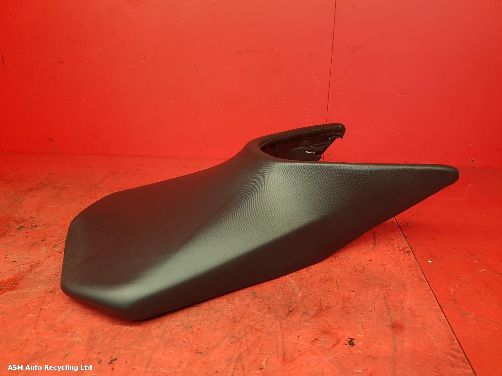 View Auto part Front Seat Ktm 125 Duke 2018