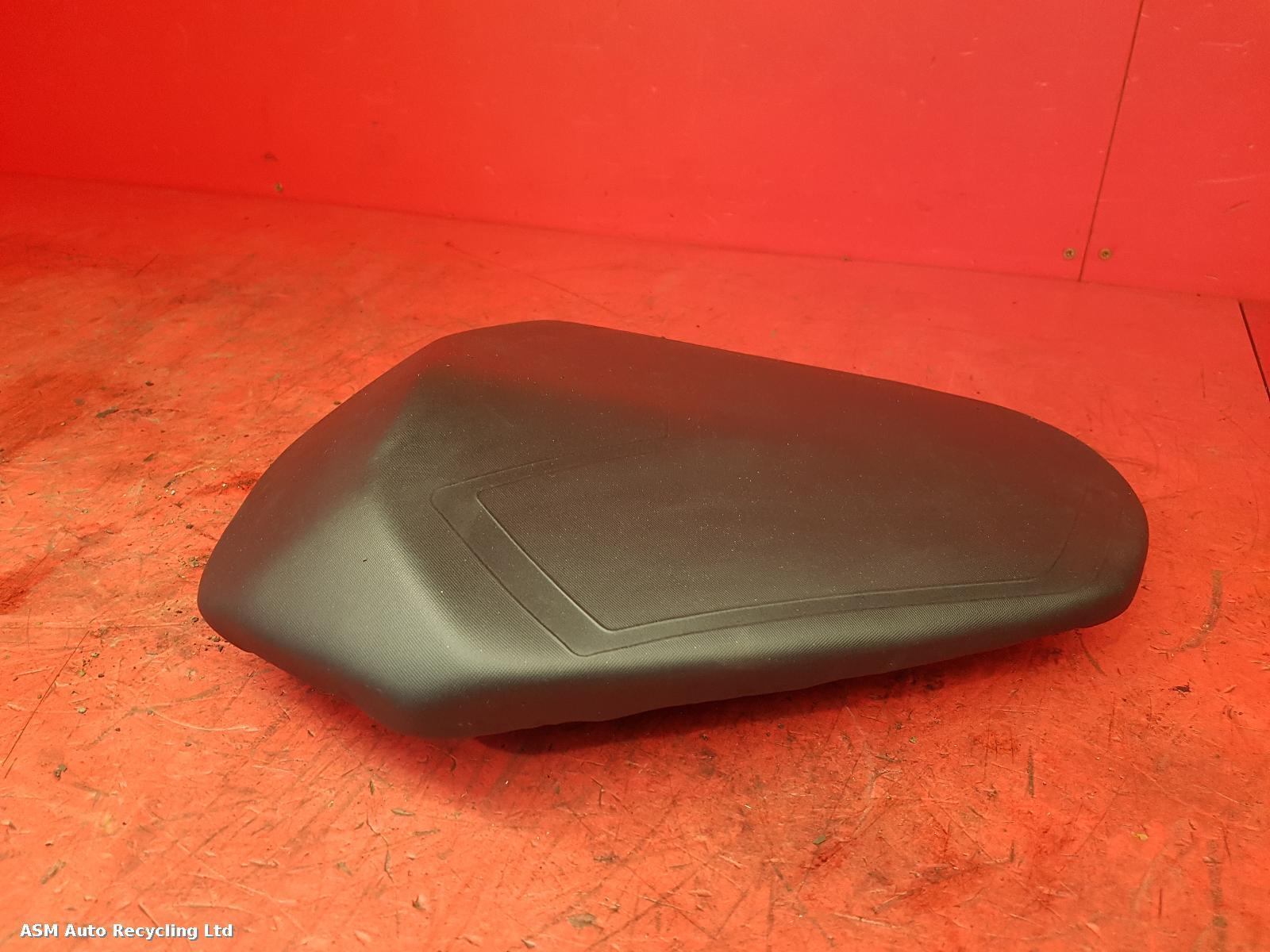 View Auto part Front Seat Ktm 125 Duke 2018
