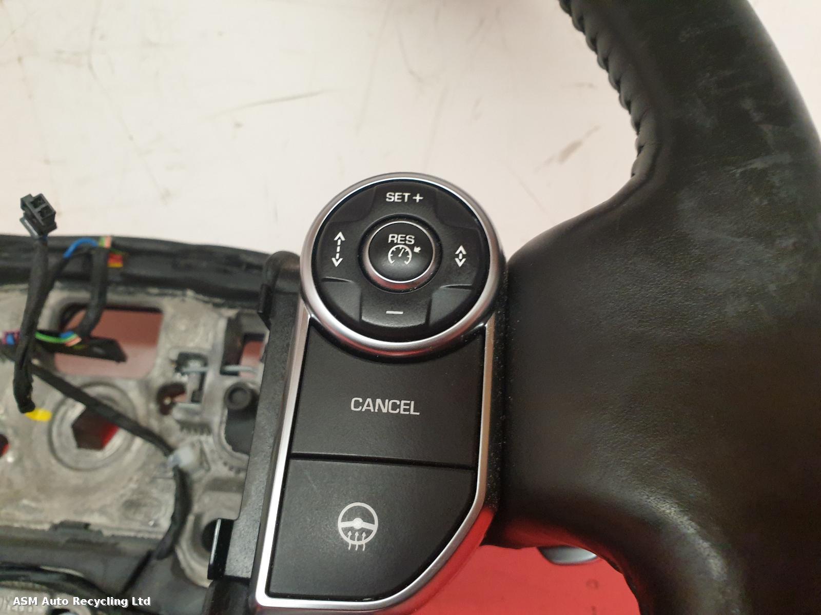View Auto part Steering Wheel Land Rover Range Rover 2015