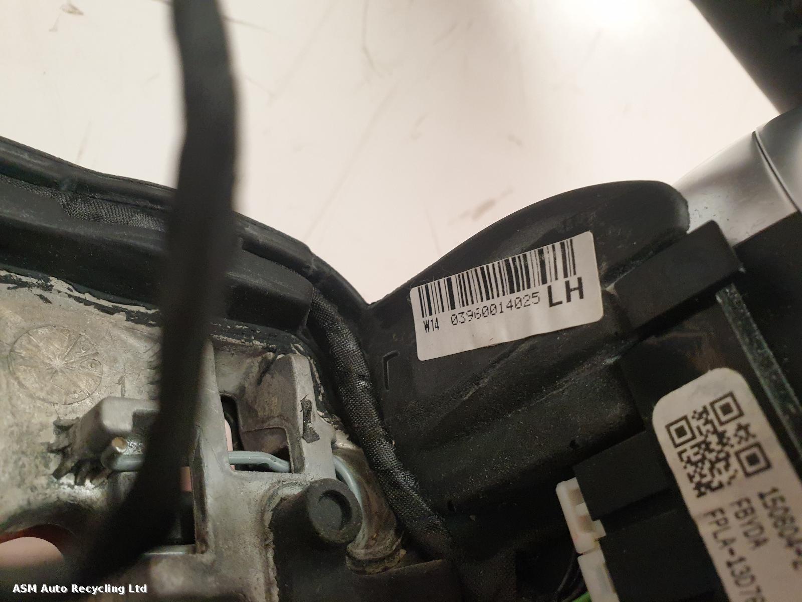 View Auto part Steering Wheel Land Rover Range Rover 2015