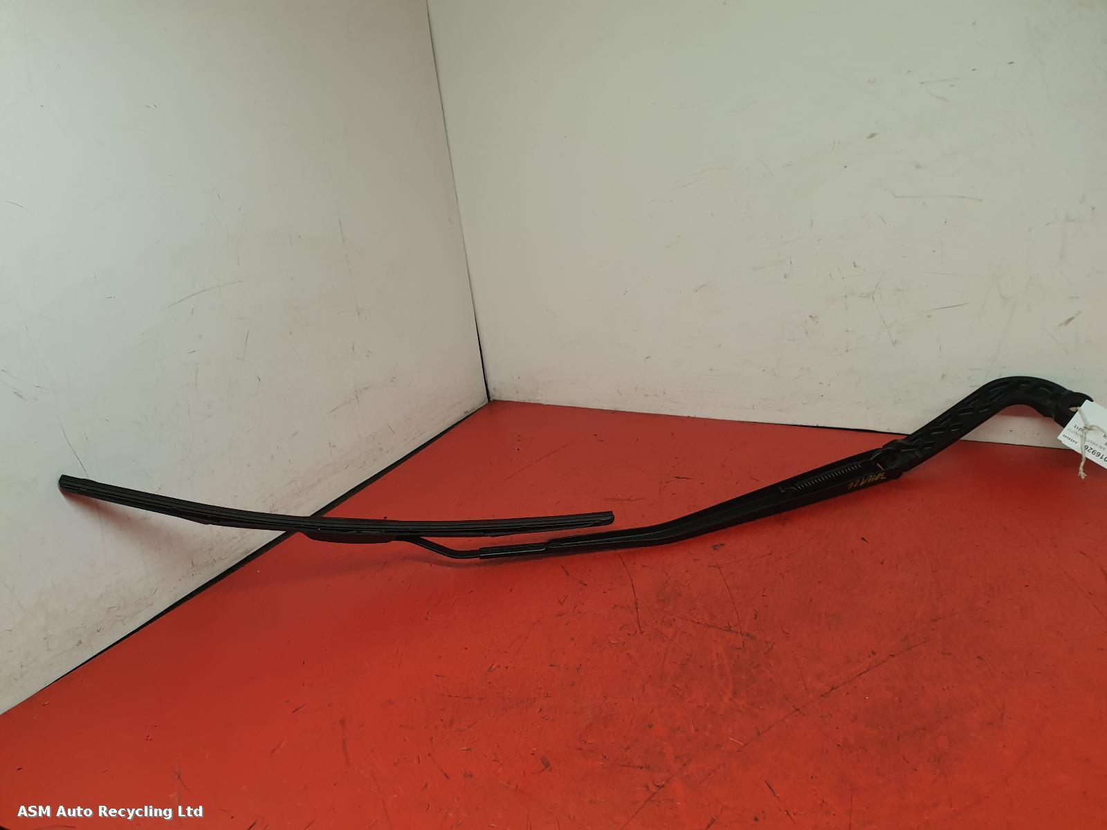 View Auto part Wiper Arm Land Rover Range Rover 2015