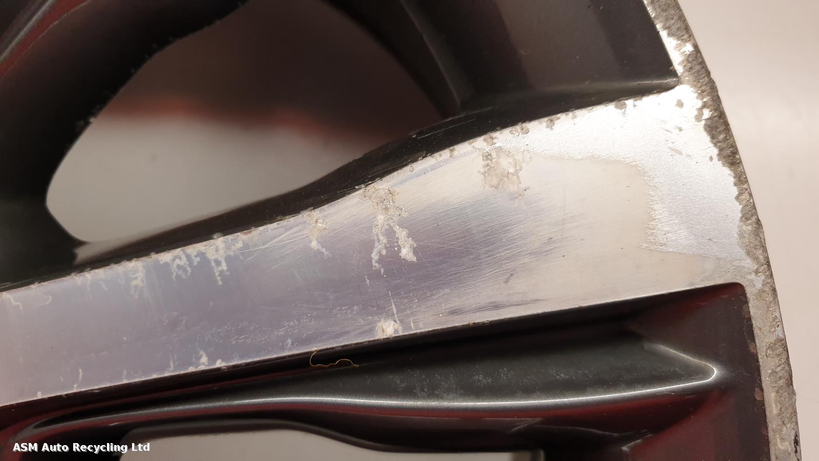 View Auto part Wheel Land Rover Range Rover 2015