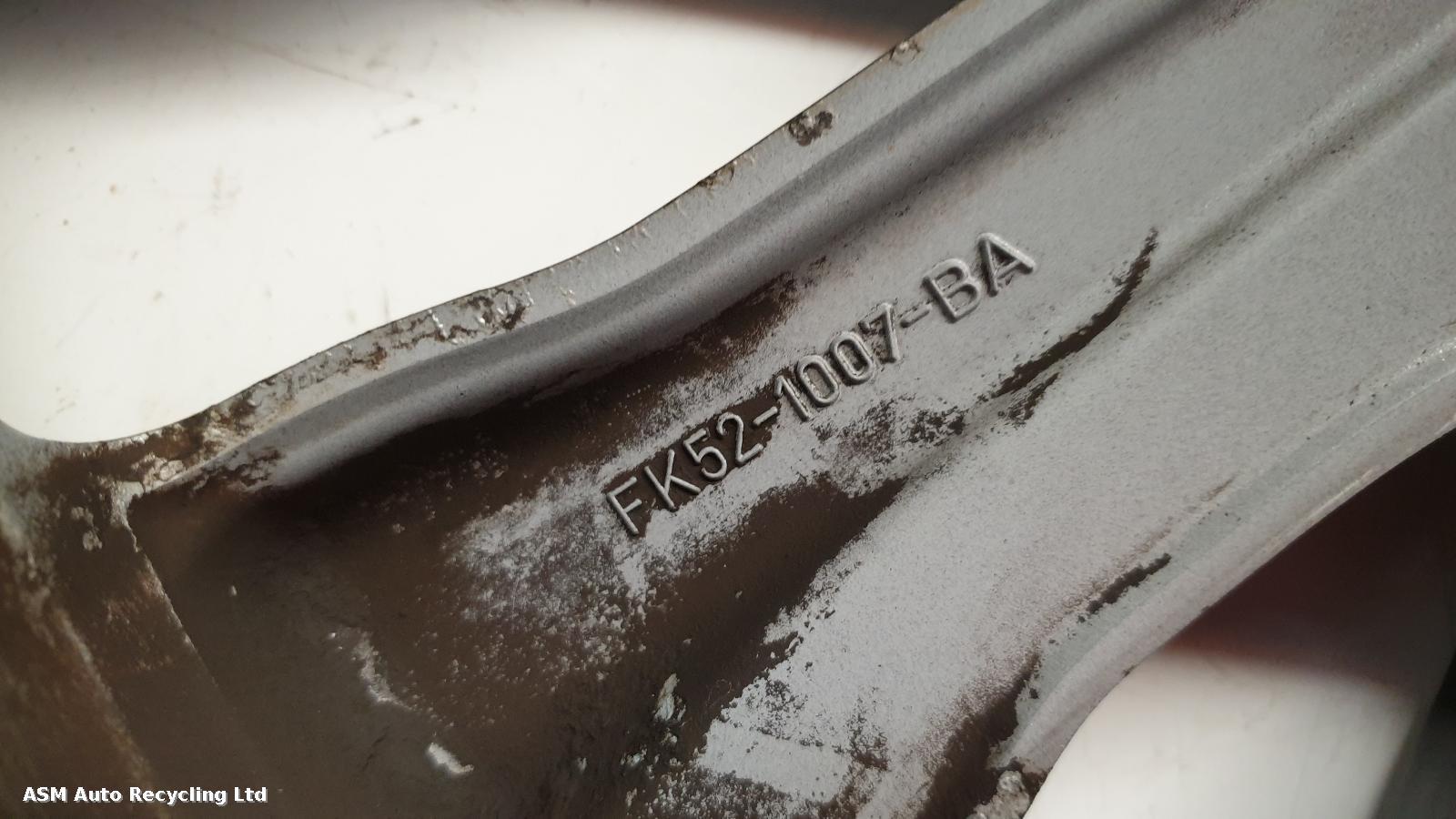 View Auto part Wheel Land Rover Range Rover 2015