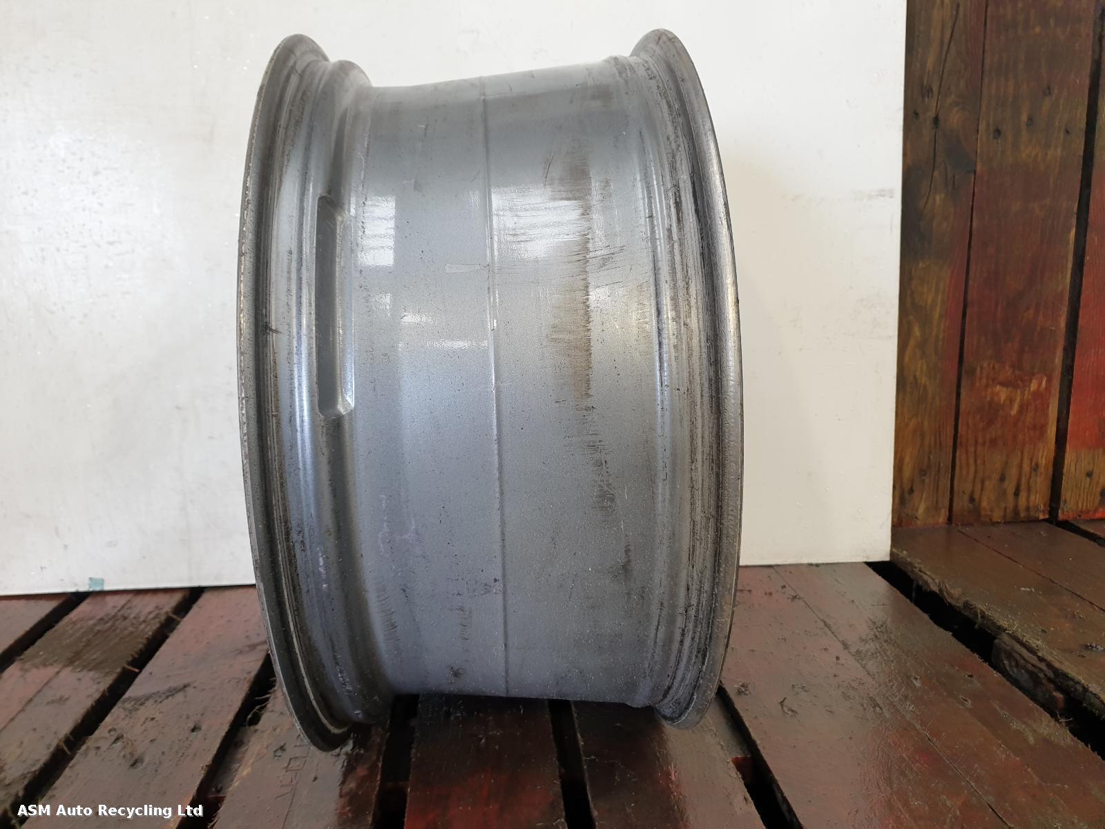 View Auto part Wheel Mercedes S Class 2017