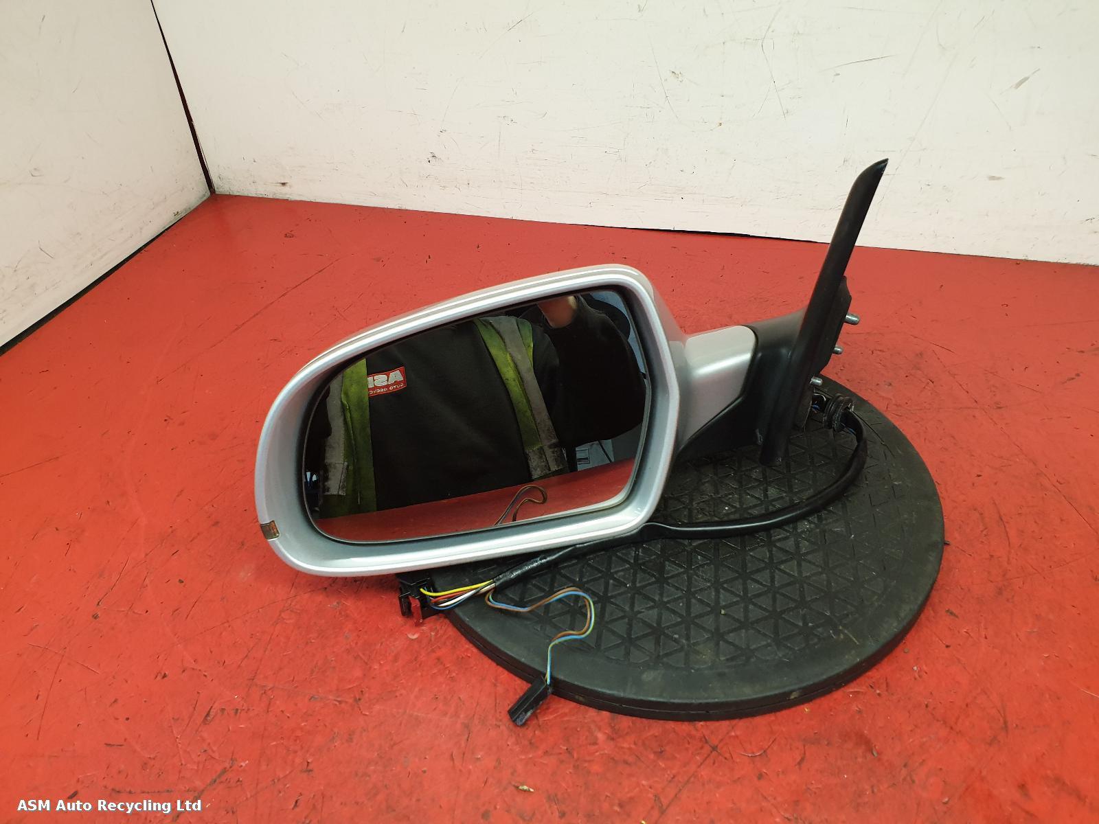 View Auto part L Door Mirror Audi A5 2010