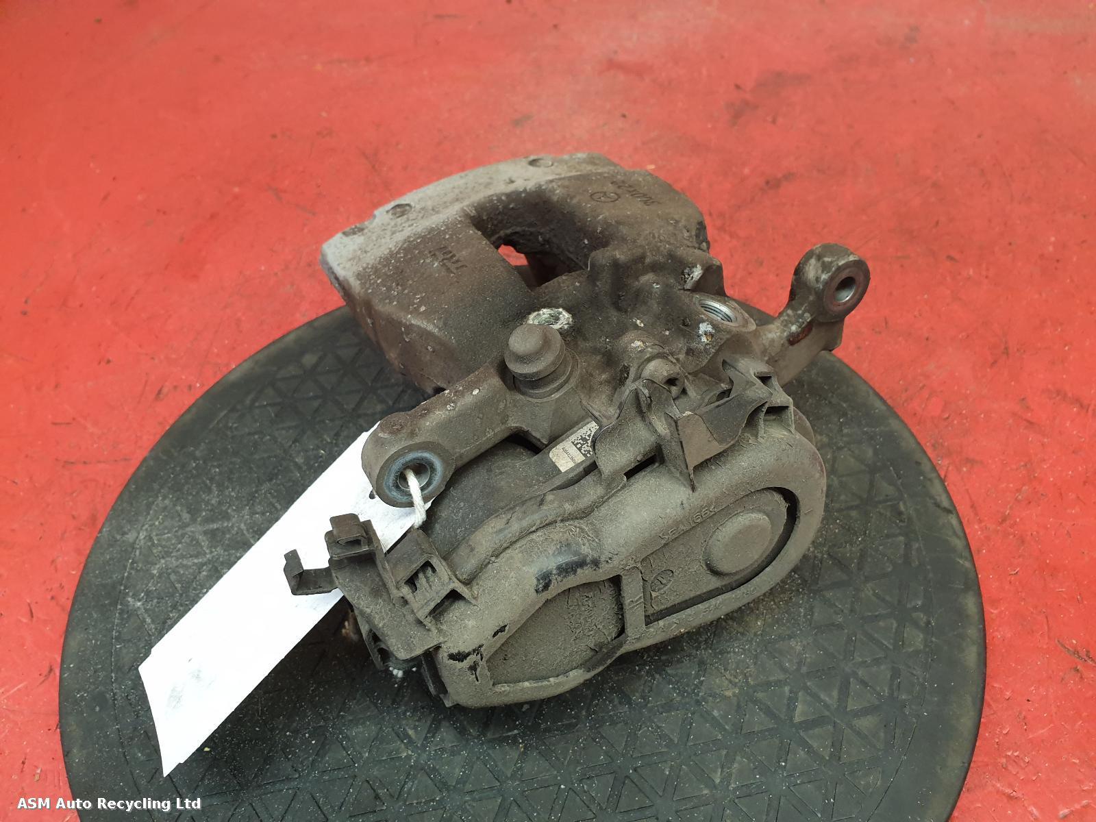 View Auto part Caliper Mercedes E Class 2016