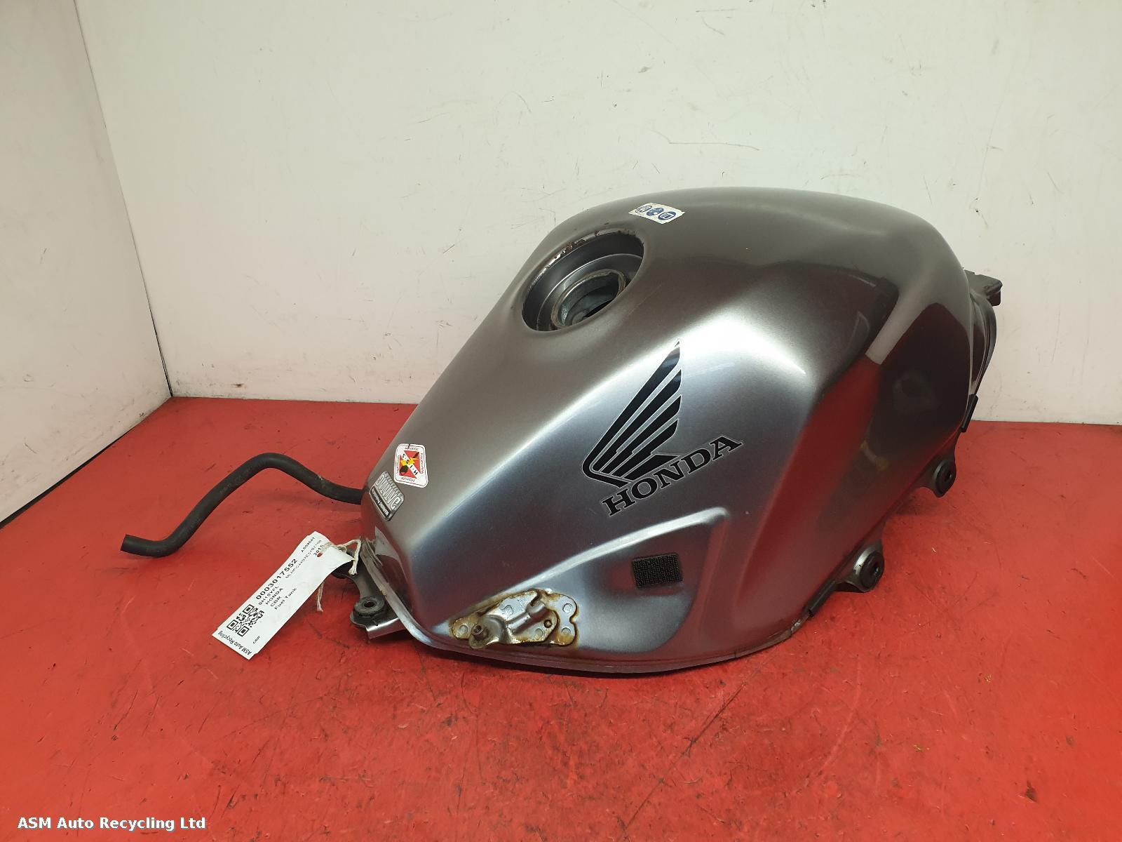 View Auto part Fuel Tank Honda Cbr 2015