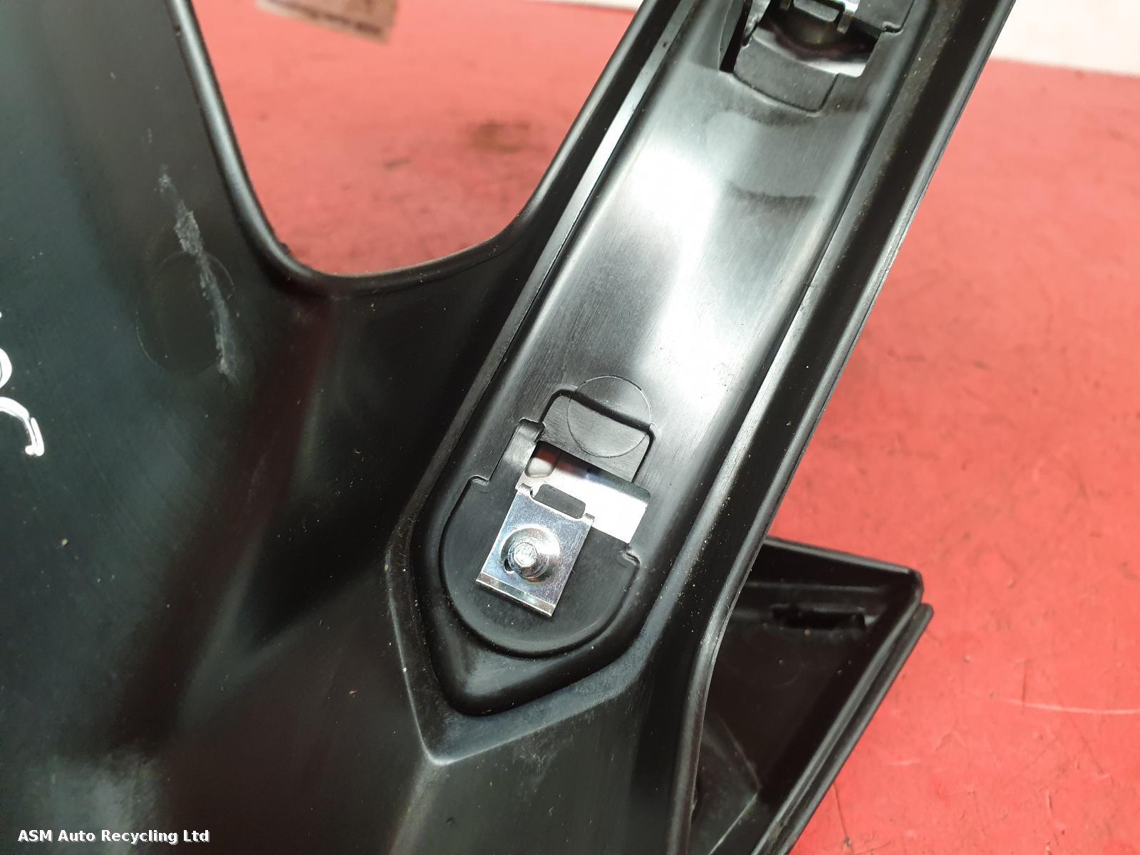 View Auto part FRONT AIR GUIDE Yamaha Mt 125 2023
