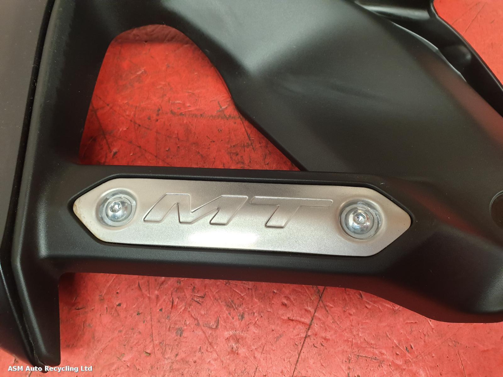 View Auto part FRONT AIR GUIDE Yamaha Mt 125 2023