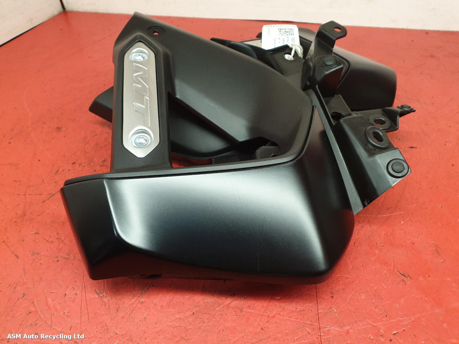 View Auto part FRONT AIR GUIDE Yamaha Mt 125 2023