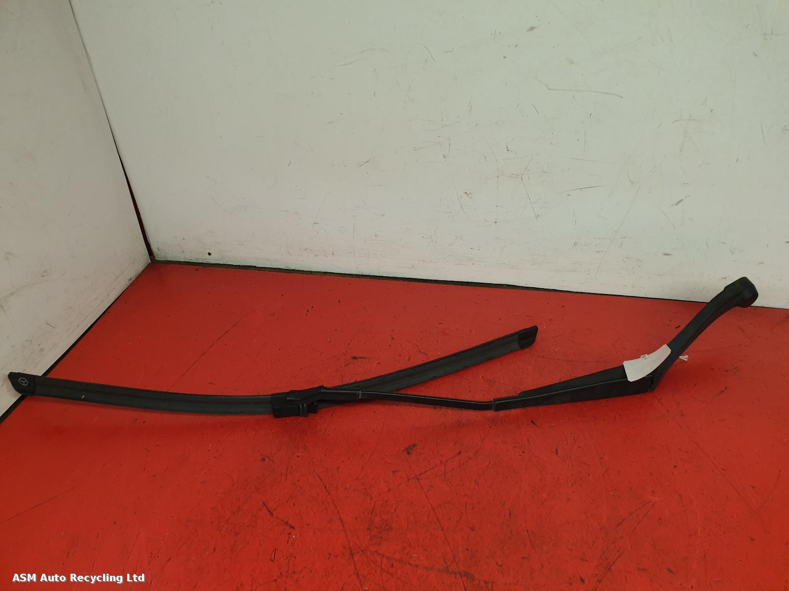 View Auto part Wiper Arm Mercedes E Class 2009