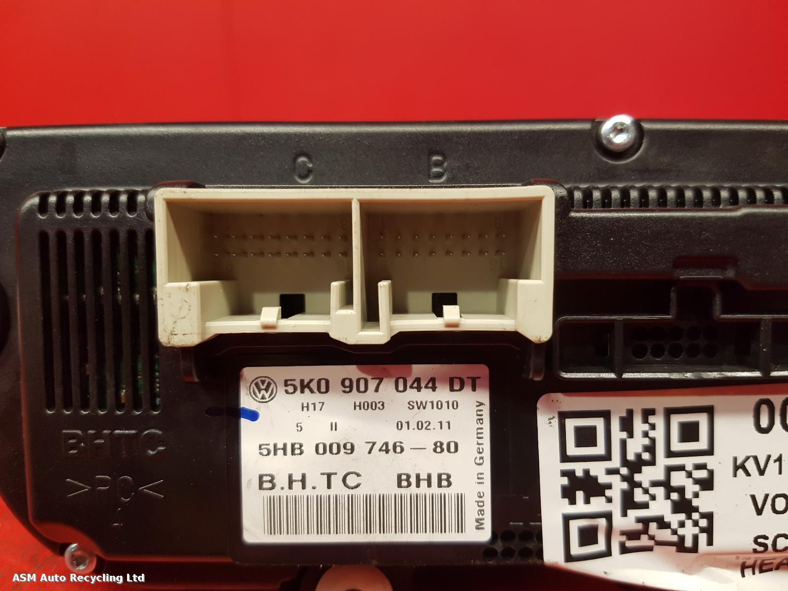 View Auto part Heater/AC Controller Volkswagen Scirocco 2011