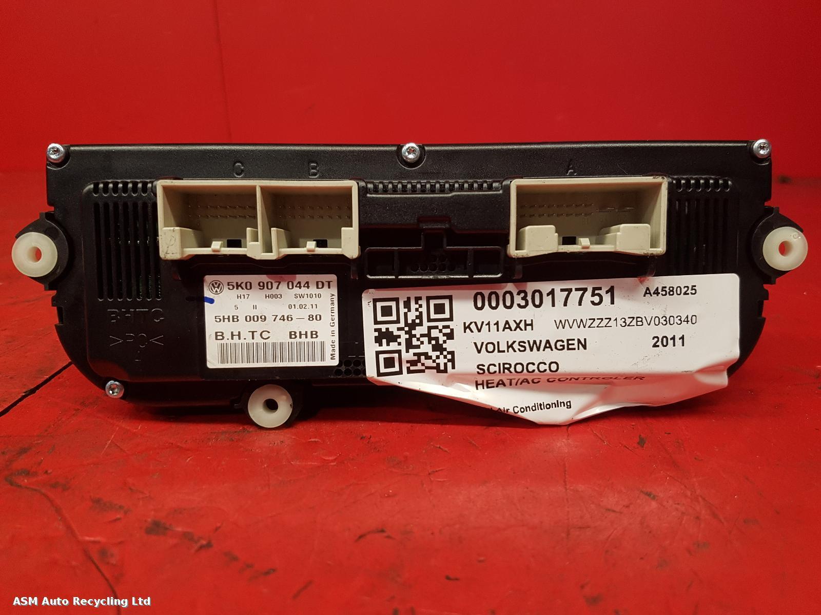 View Auto part Heater/AC Controller Volkswagen Scirocco 2011
