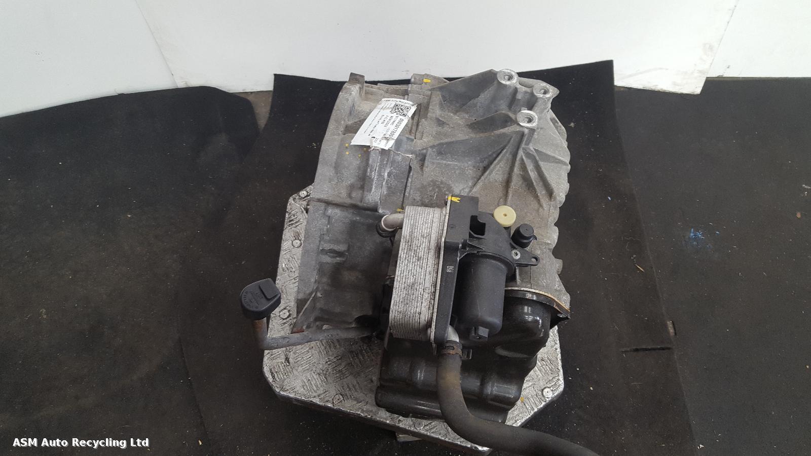 View Auto part Gearbox Mercedes A Class 2017