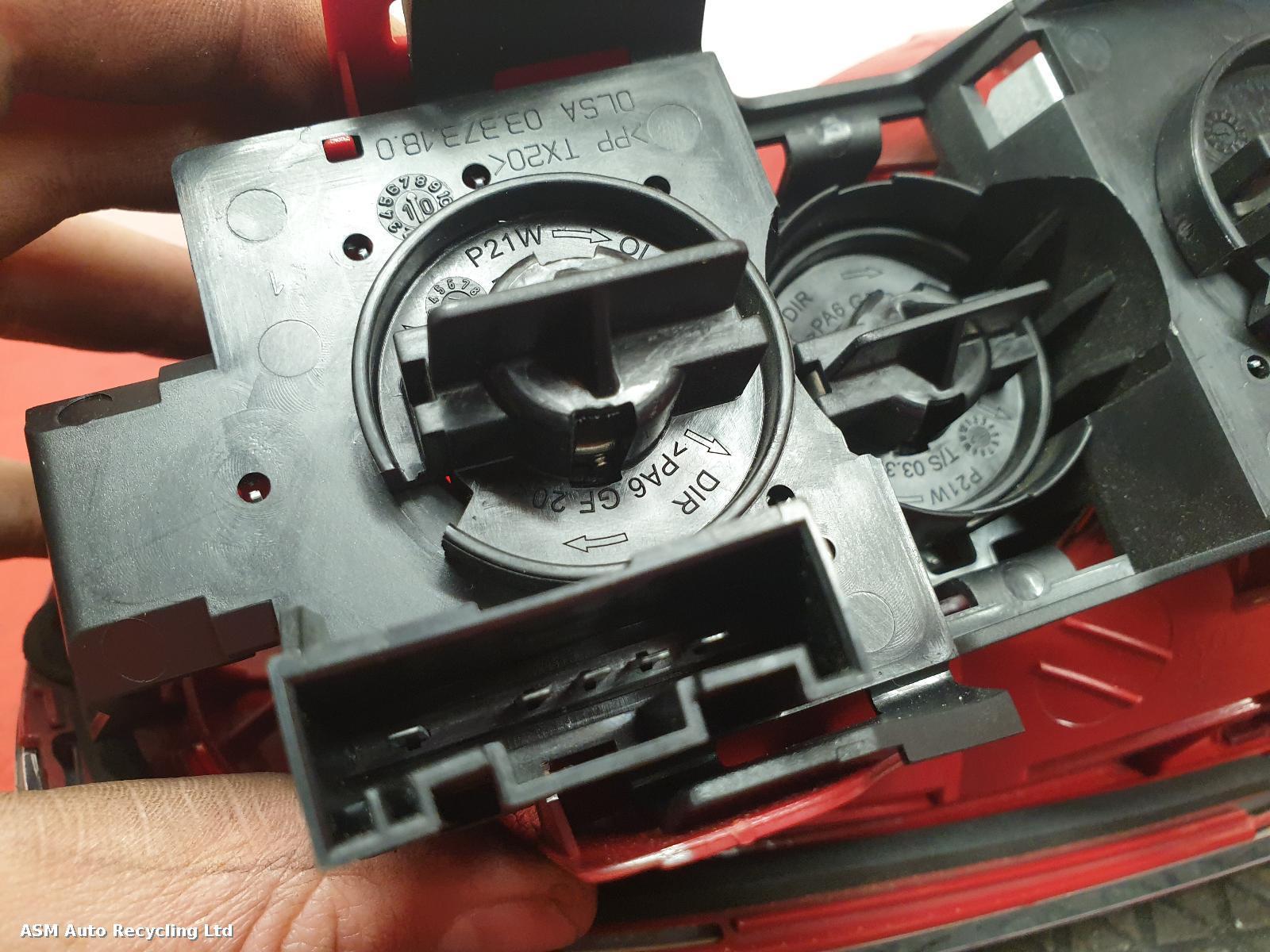 View Auto part R Taillight Mini (bmw) Mini 2010