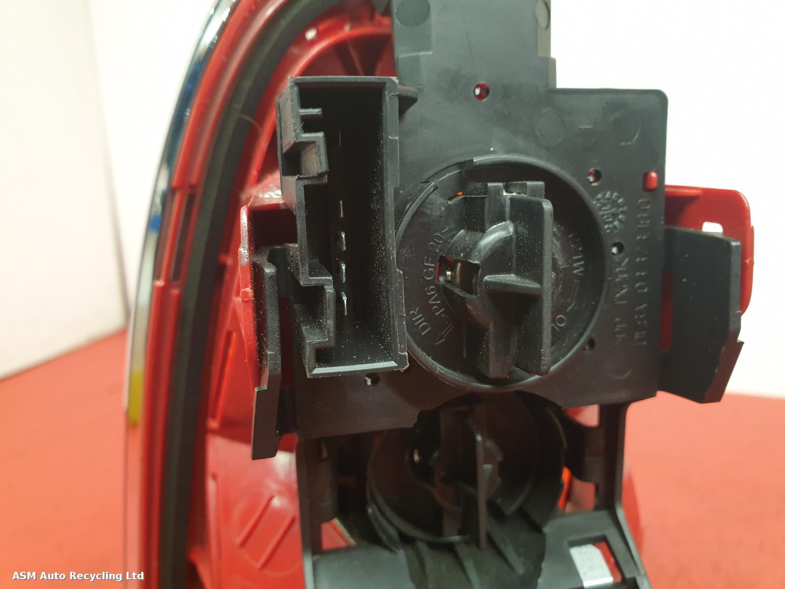 View Auto part R Taillight Mini (bmw) Mini 2010
