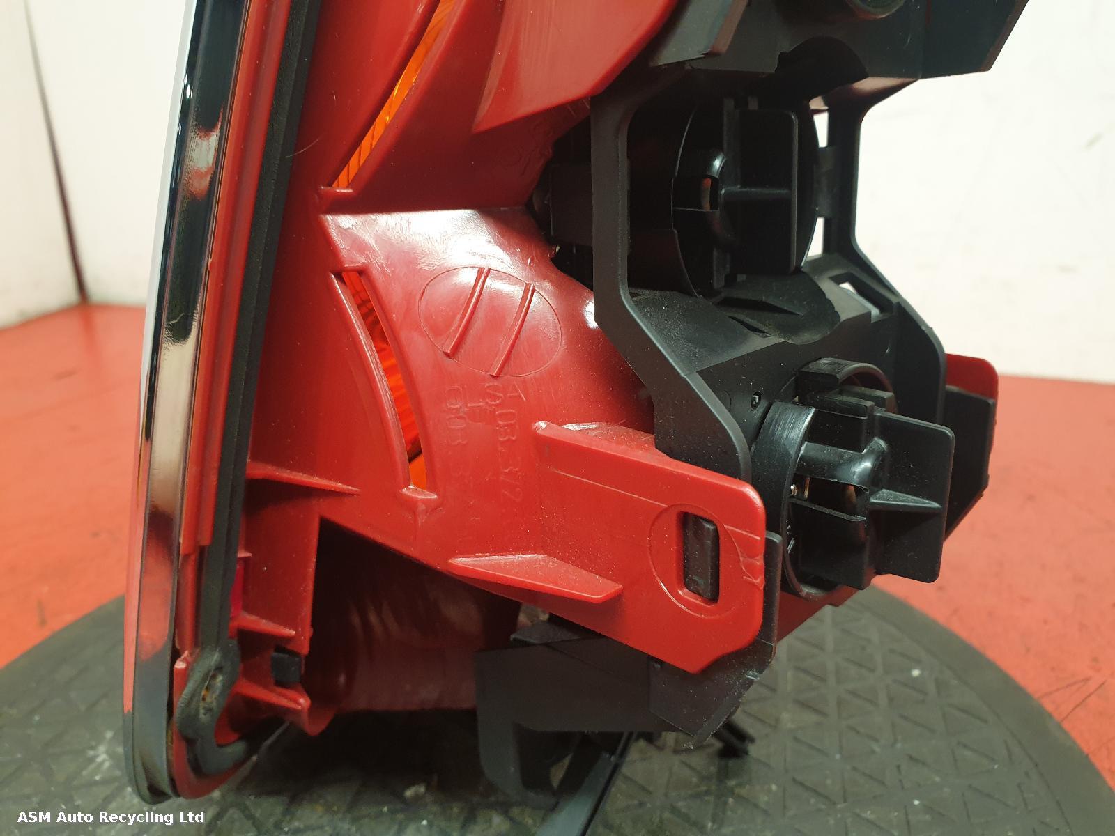 View Auto part R Taillight Mini (bmw) Mini 2010