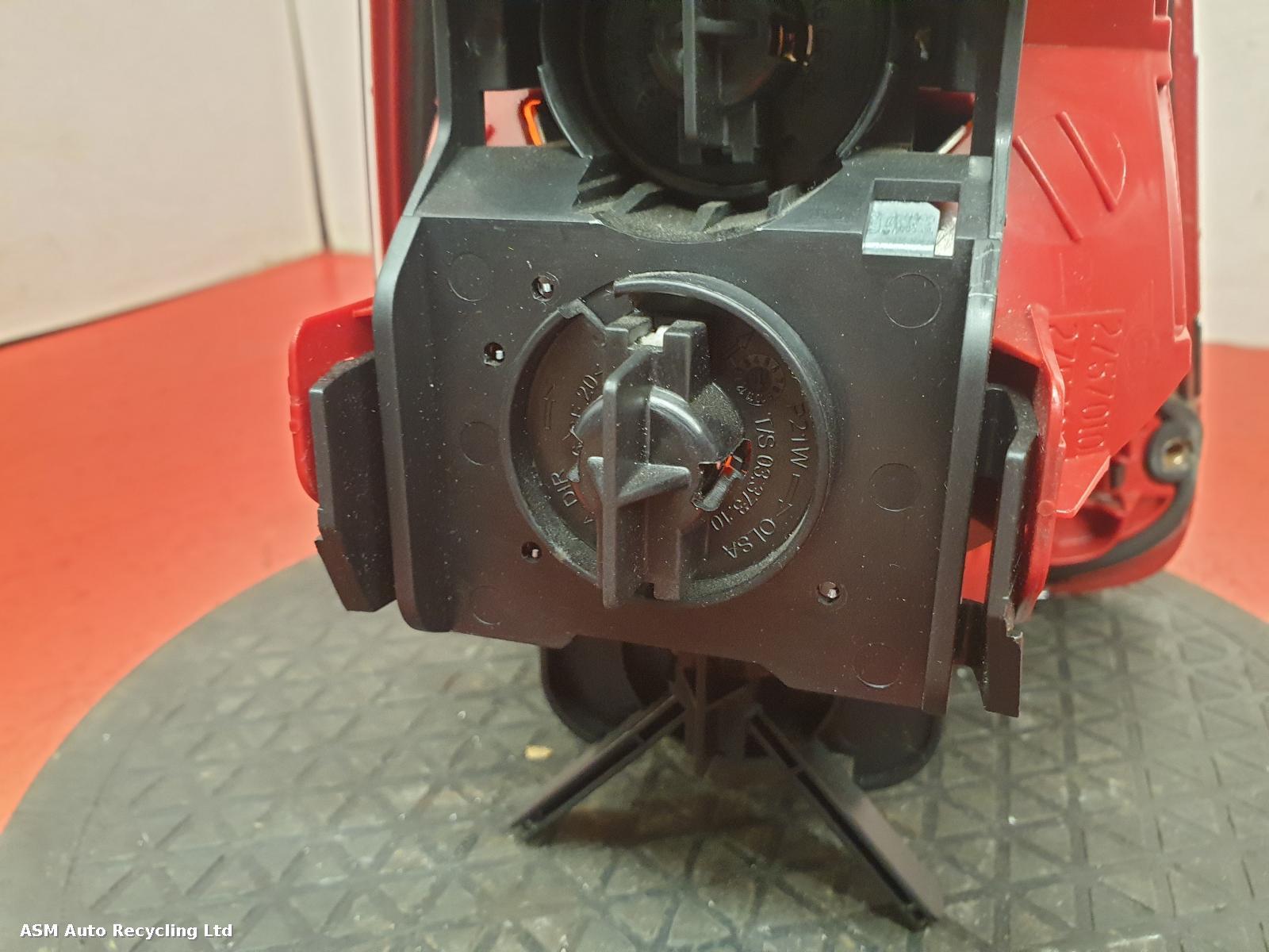 View Auto part R Taillight Mini (bmw) Mini 2010