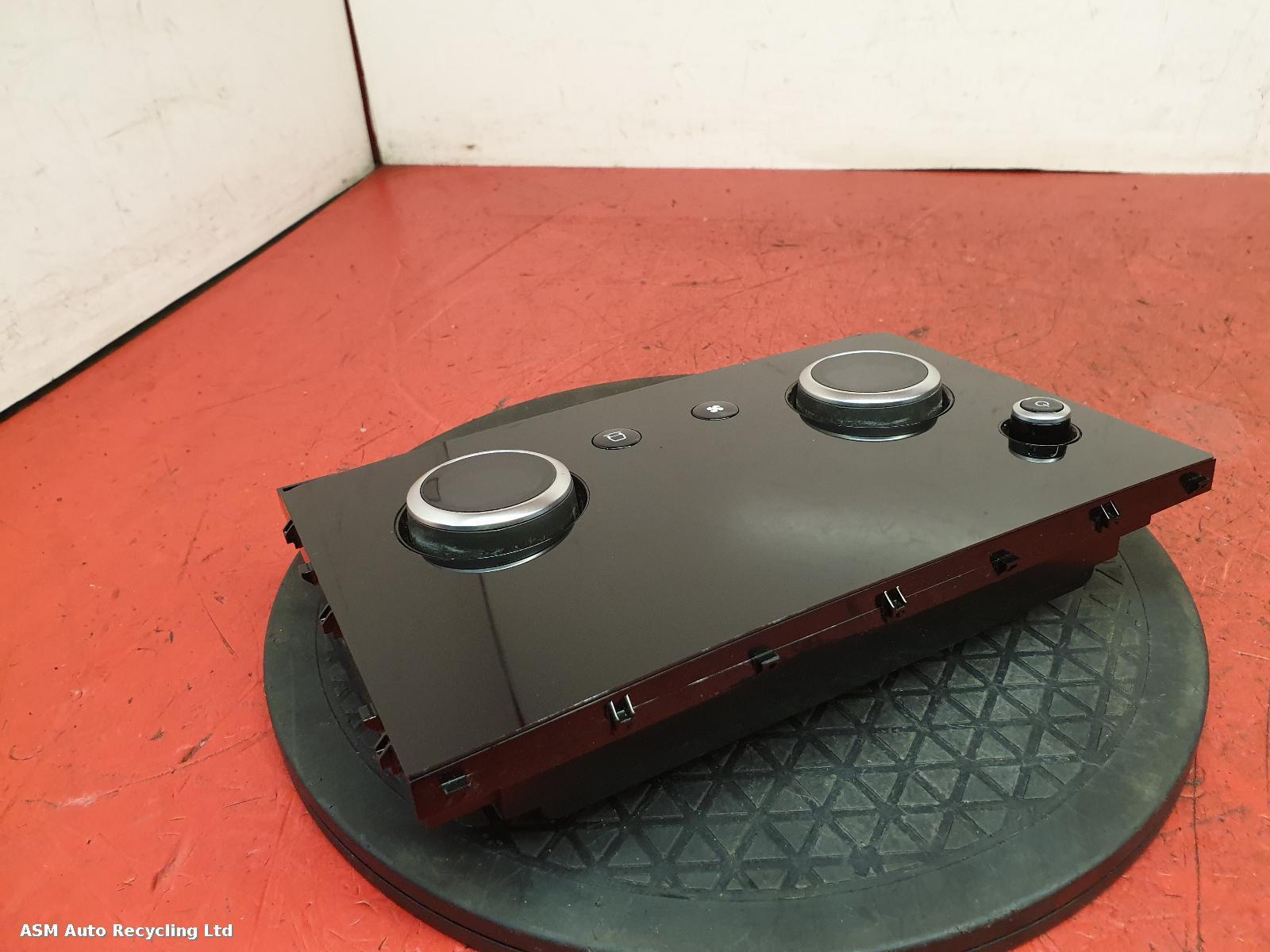 View Auto part Heater/AC Controller Land Rover Range Rover Evoque 2020