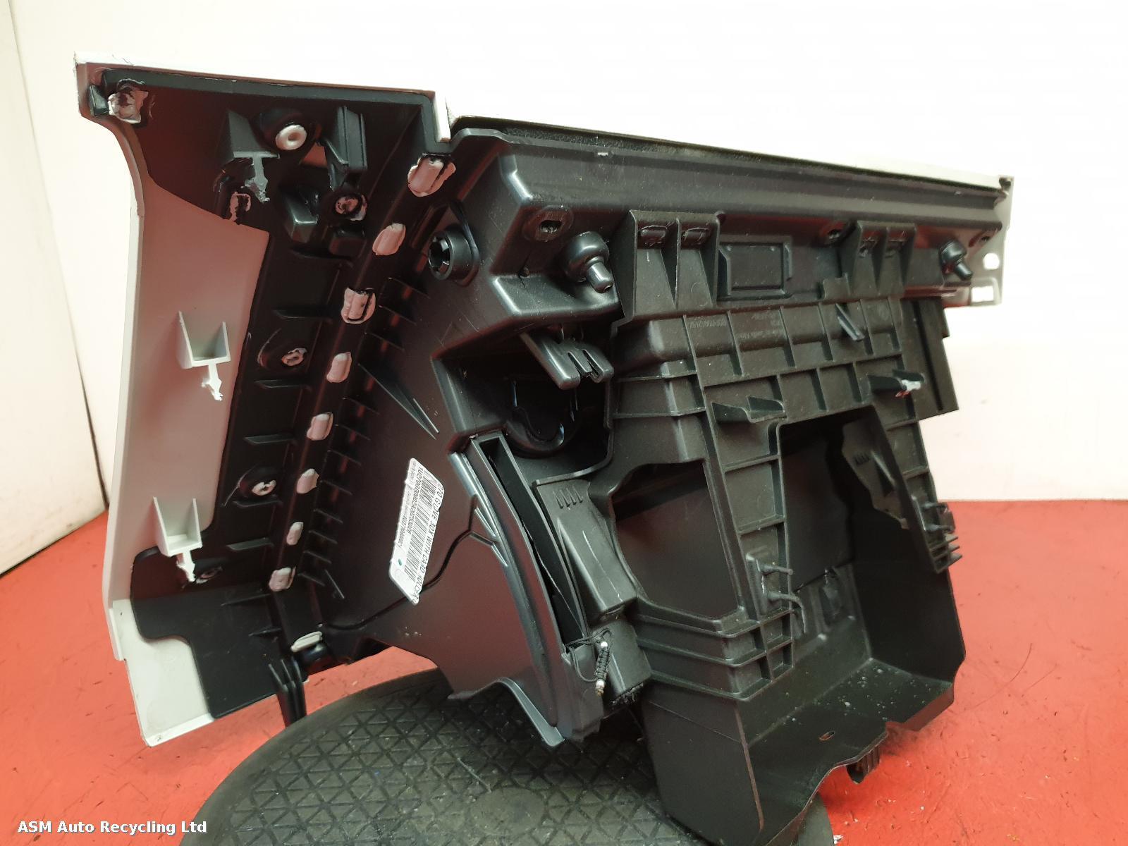 View Auto part Glove Box Volkswagen Polo 2021