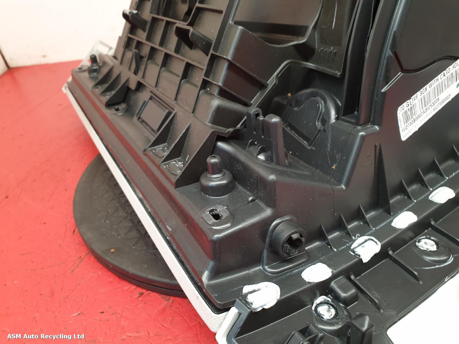 View Auto part Glove Box Volkswagen Polo 2021