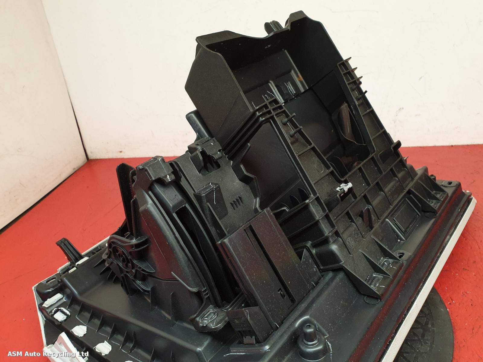 View Auto part Glove Box Volkswagen Polo 2021