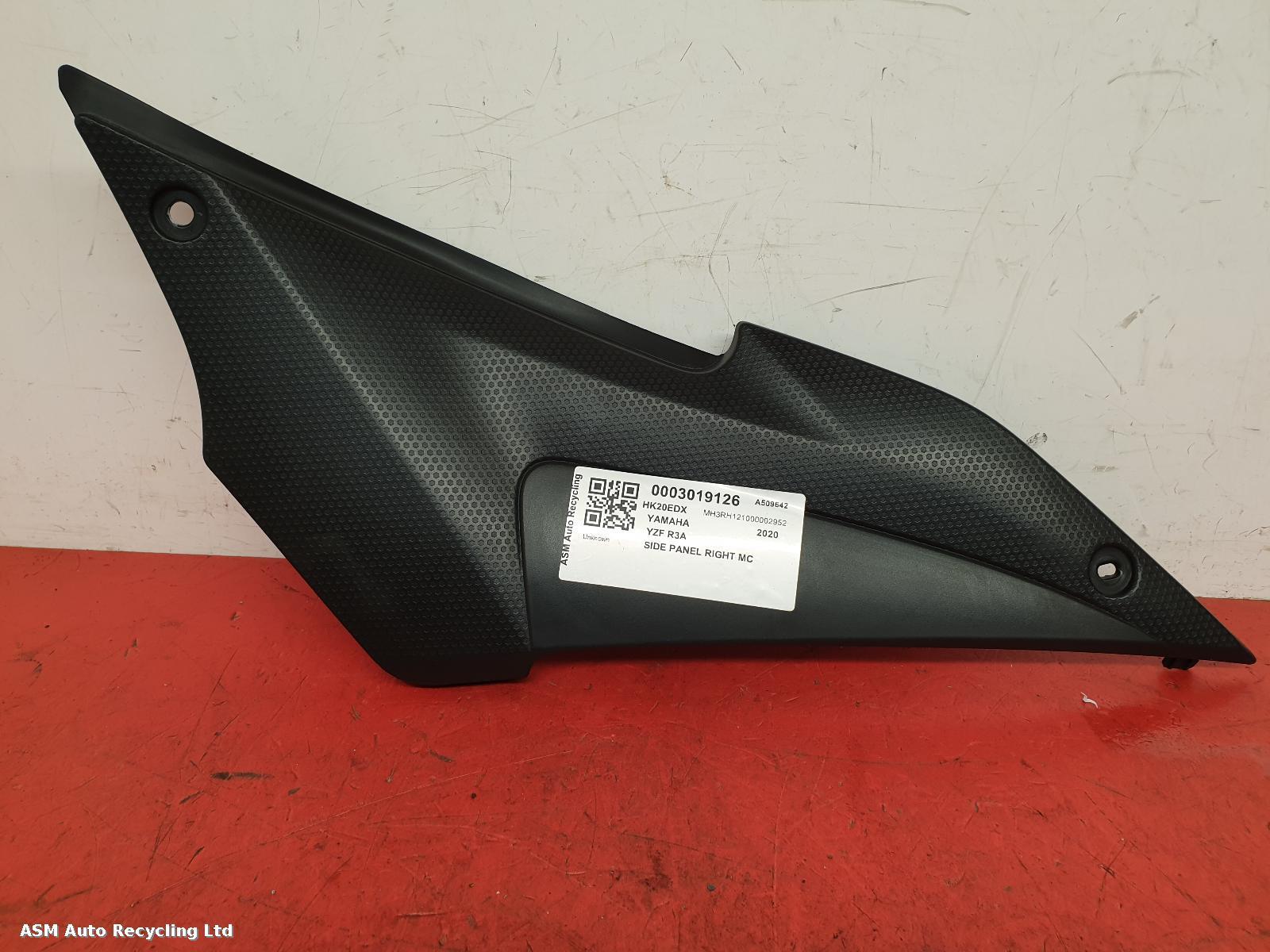 View Auto part Side Panel Right Yamaha Yzf R3a 2020