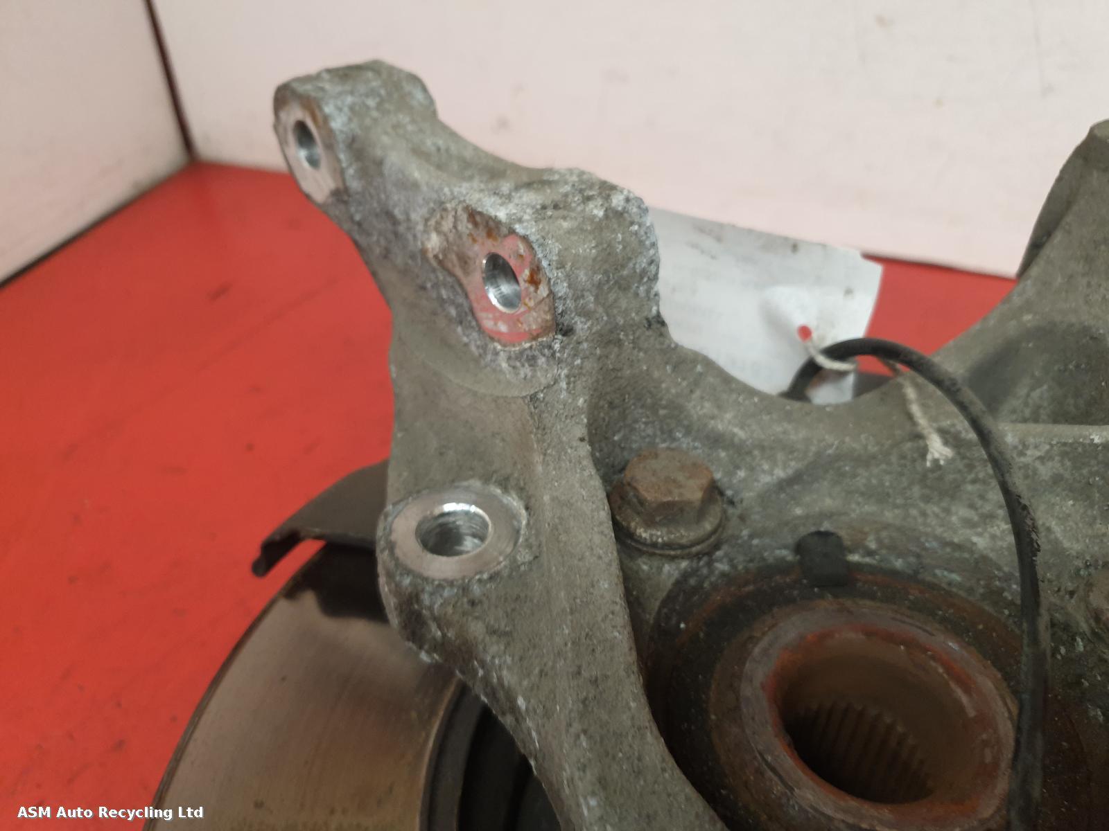 View Auto part RF Hub/Stub Axle Assembly Vauxhall Astra 2011