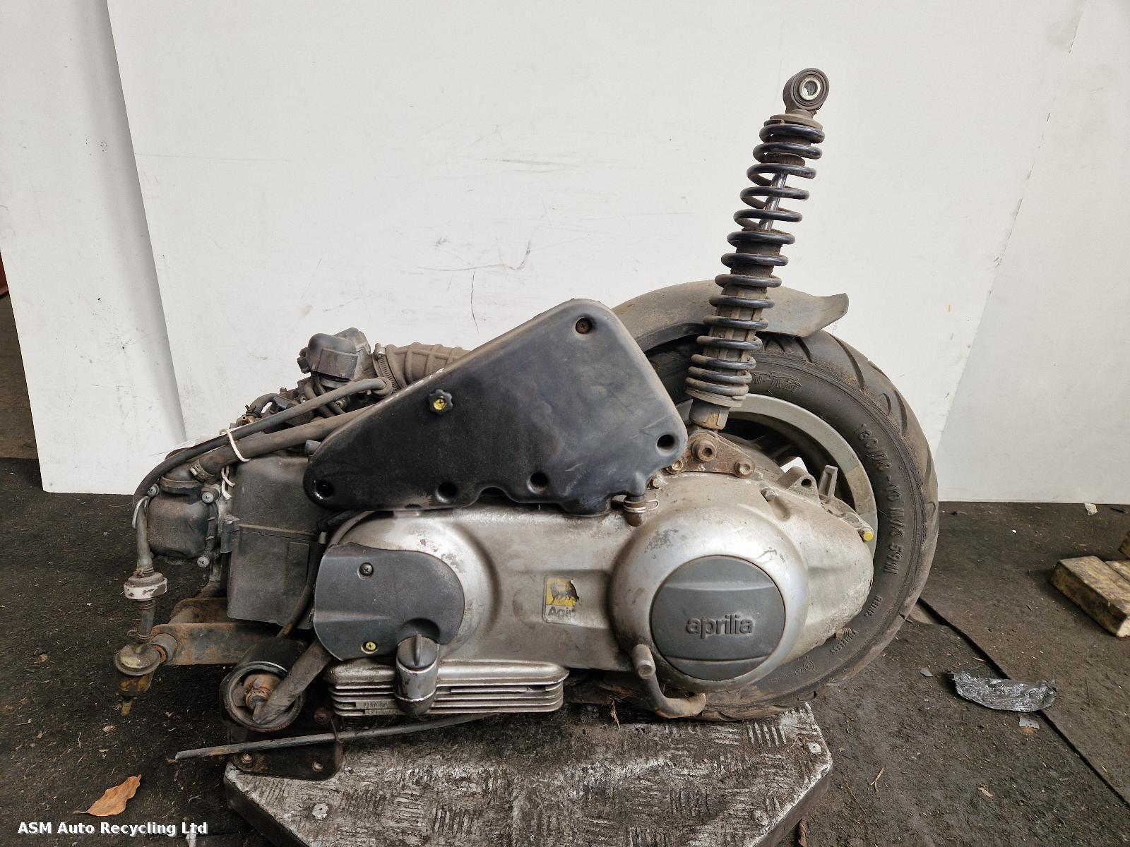 View Auto part Engine Aprilia Mojito 2009