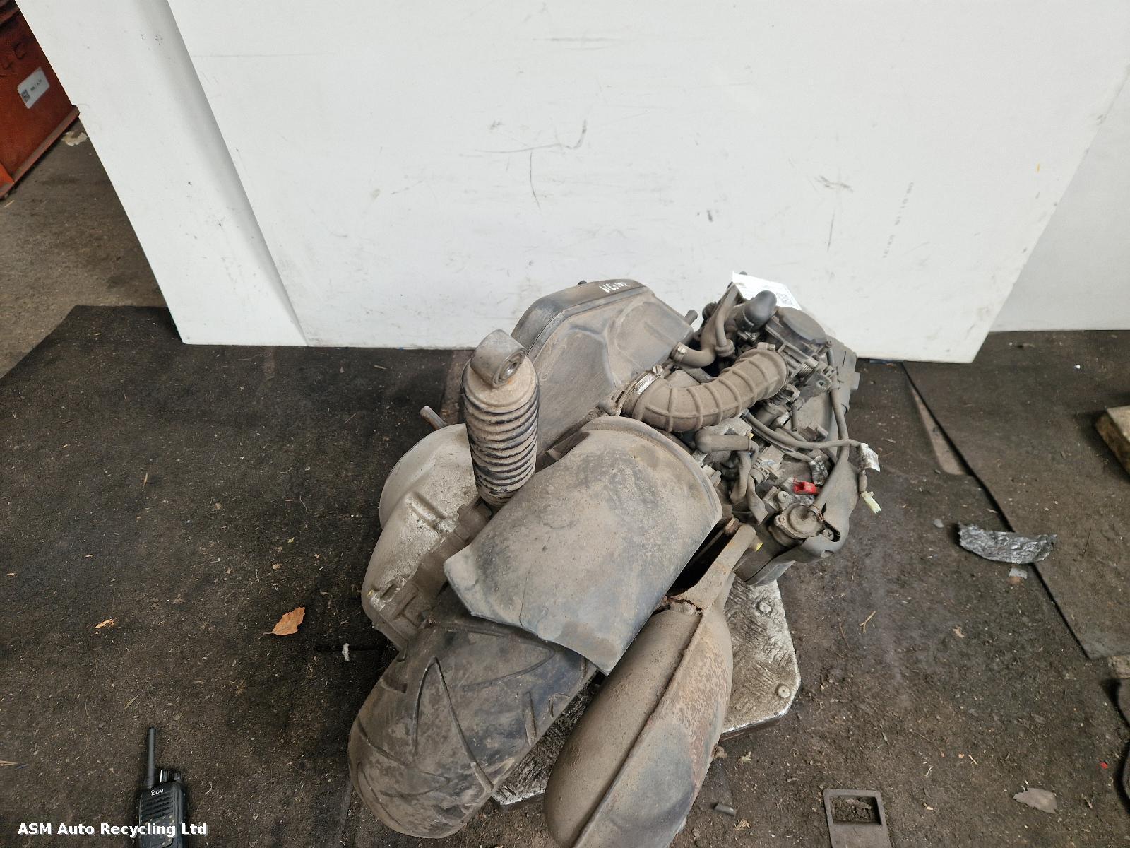 View Auto part Engine Aprilia Mojito 2009
