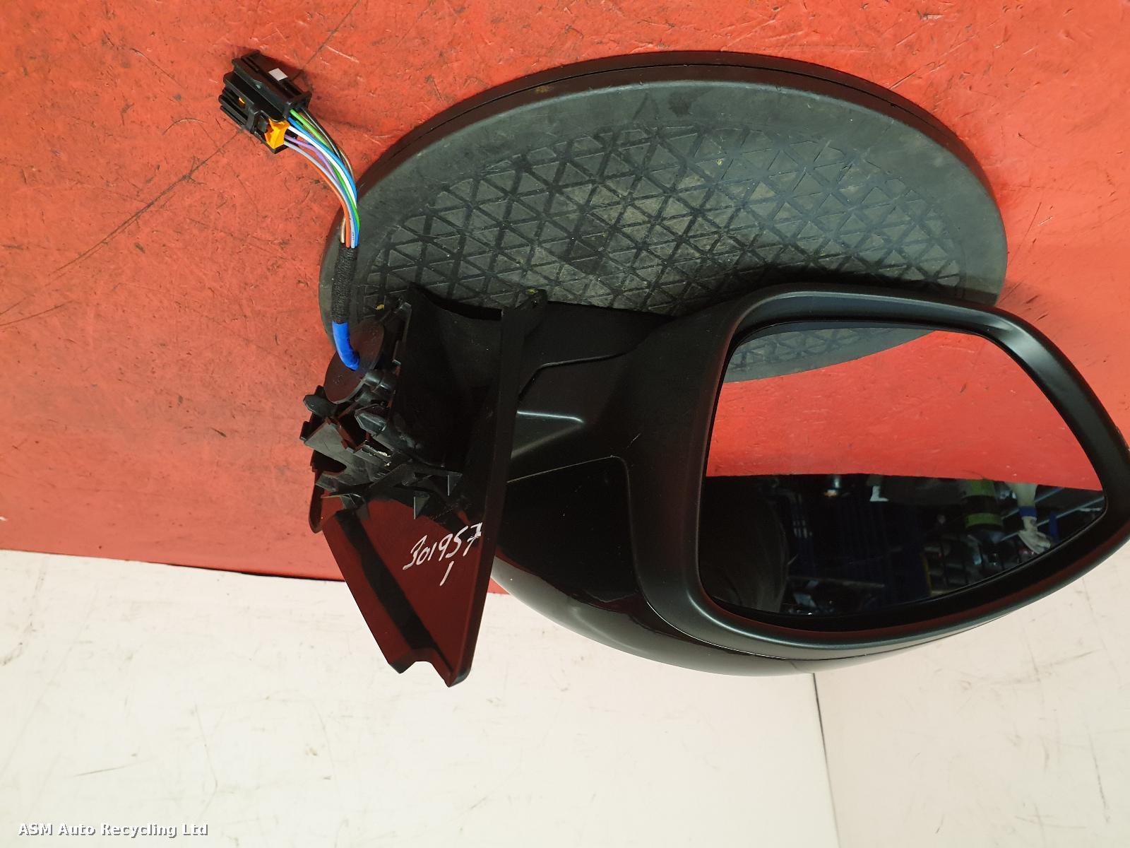 View Auto part L Door Mirror Vauxhall Corsa 2020