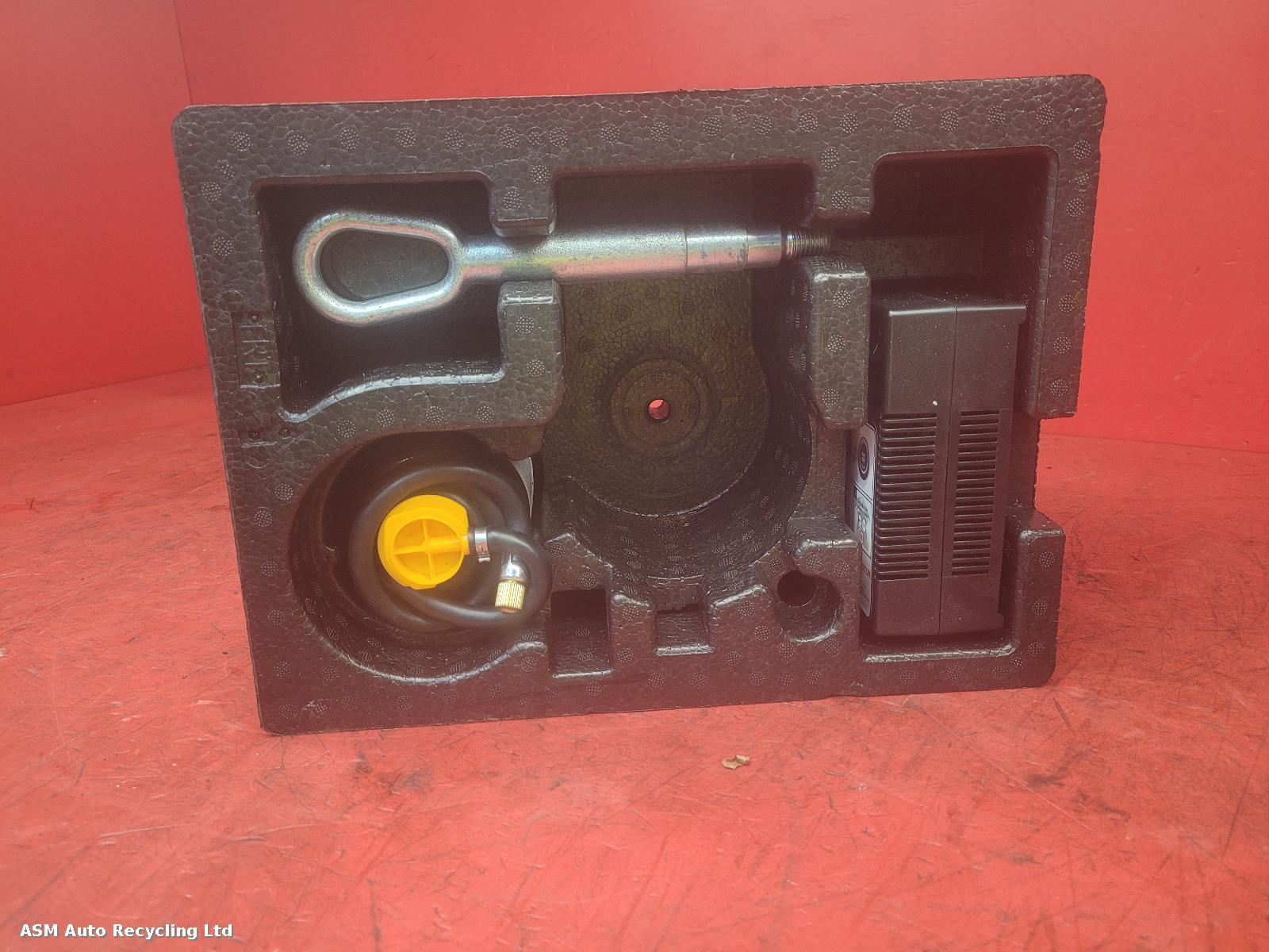 View Auto part Jack Mg Zs 2020