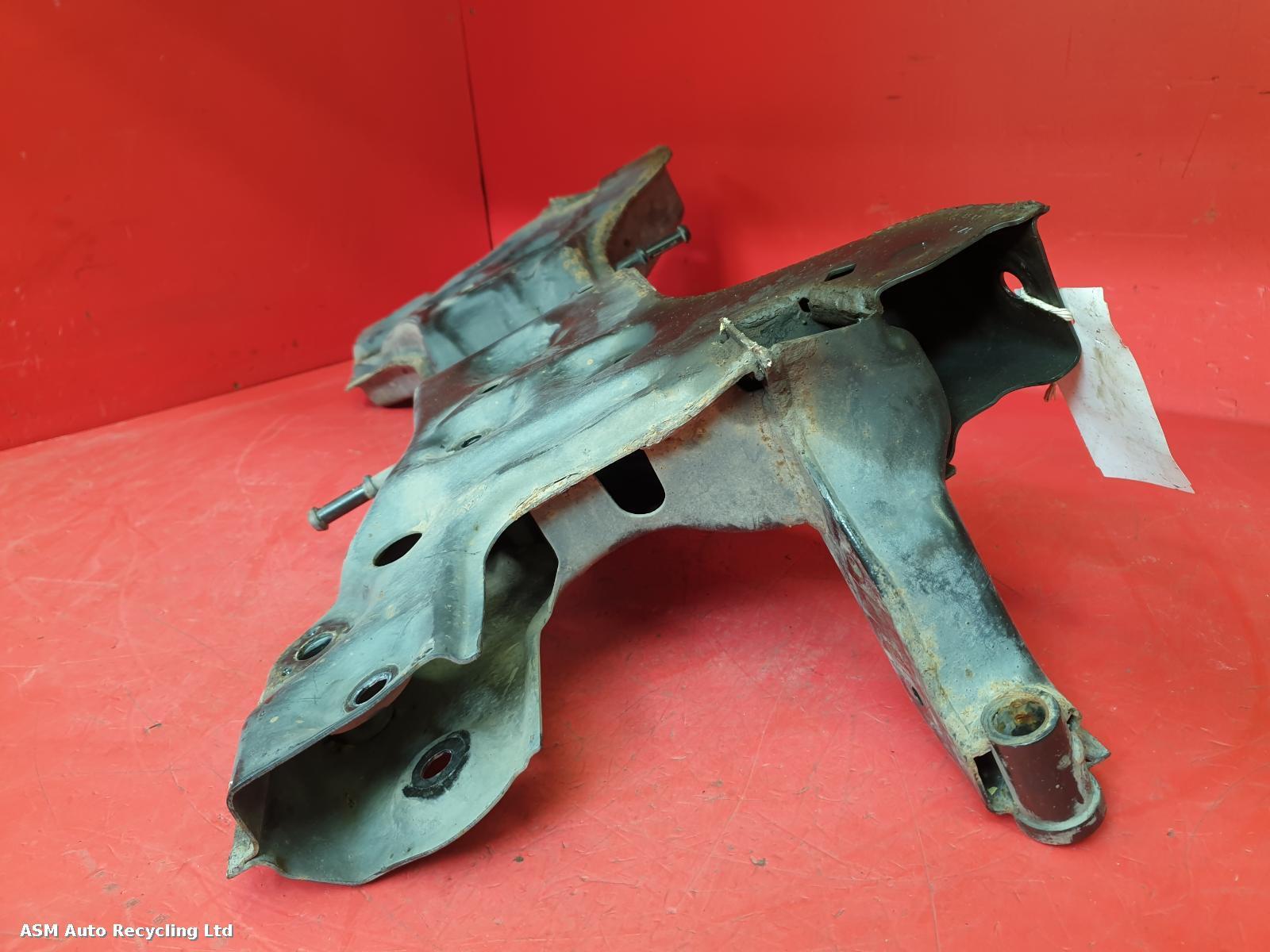 View Auto part Front Subframe Skoda Rapid 2015
