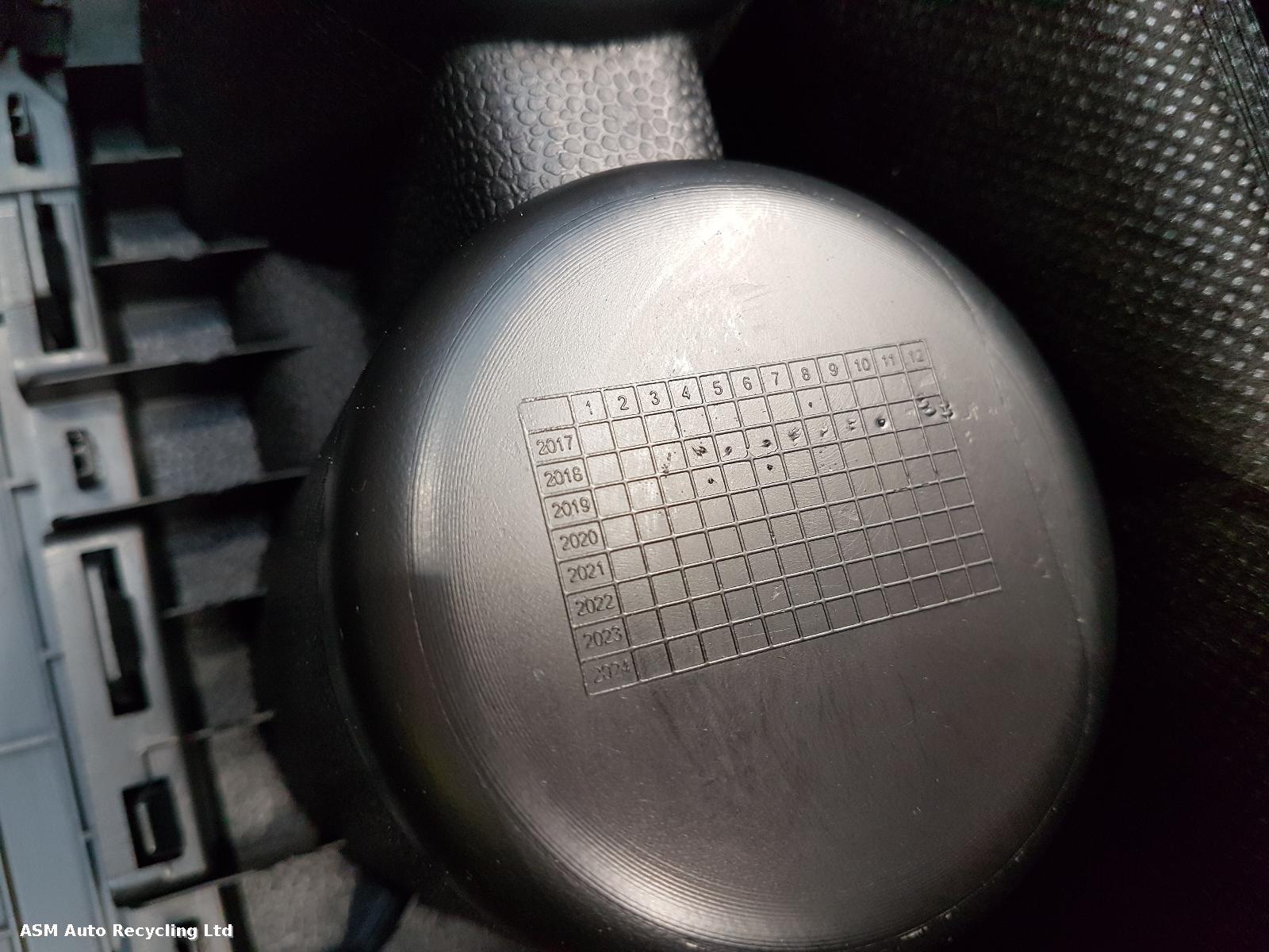 View Auto part Console Mg Zs 2020