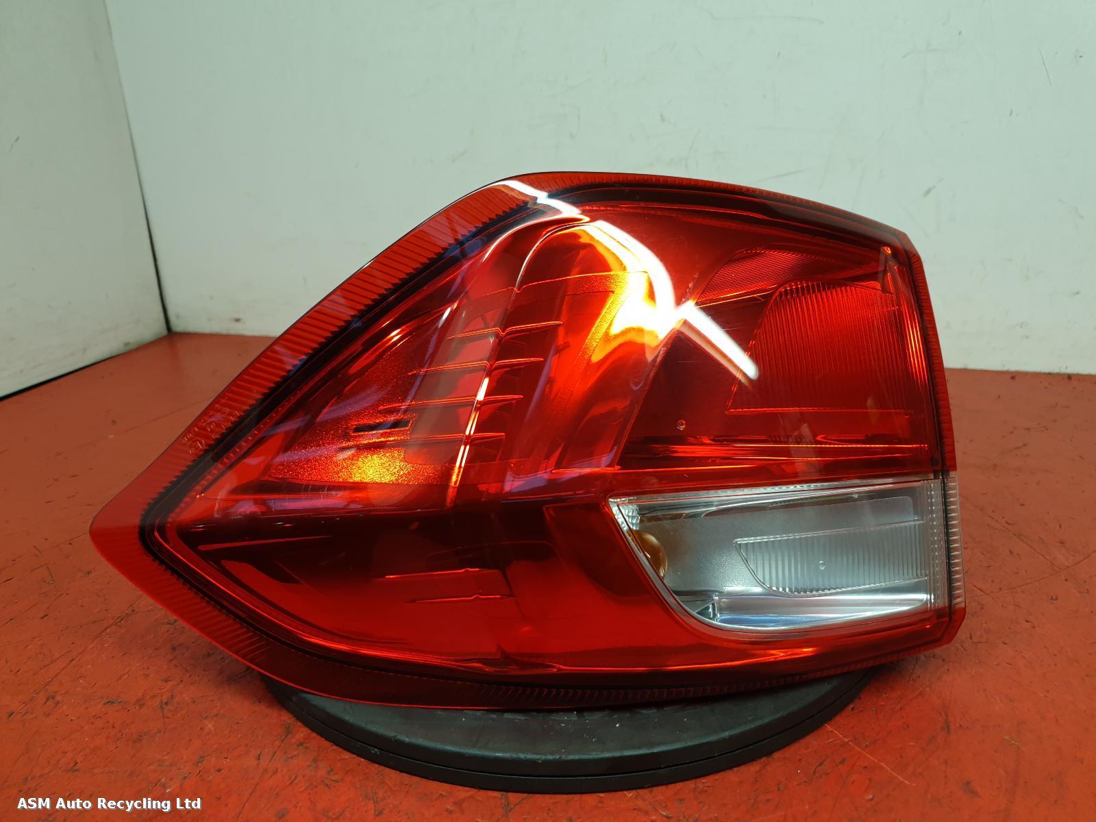 View Auto part R Taillight Ford Ecosport 2016