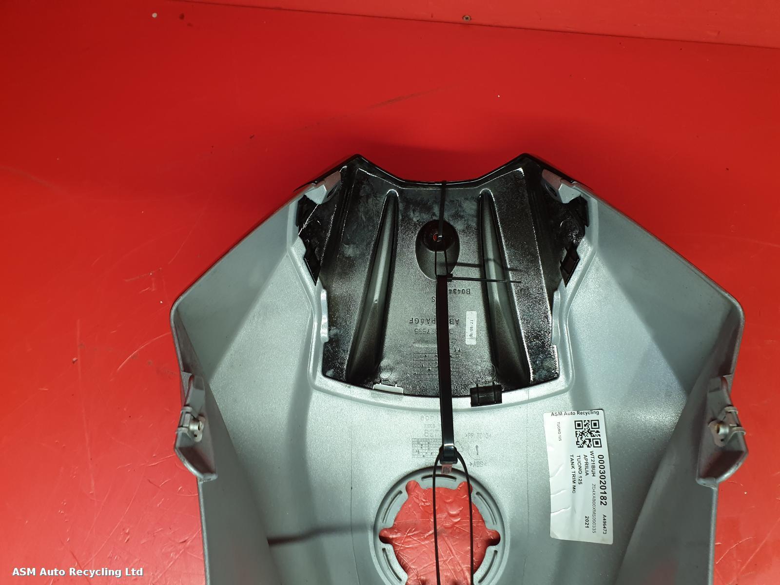 View Auto part Fuel Tank Aprilia Tuono 125 2021