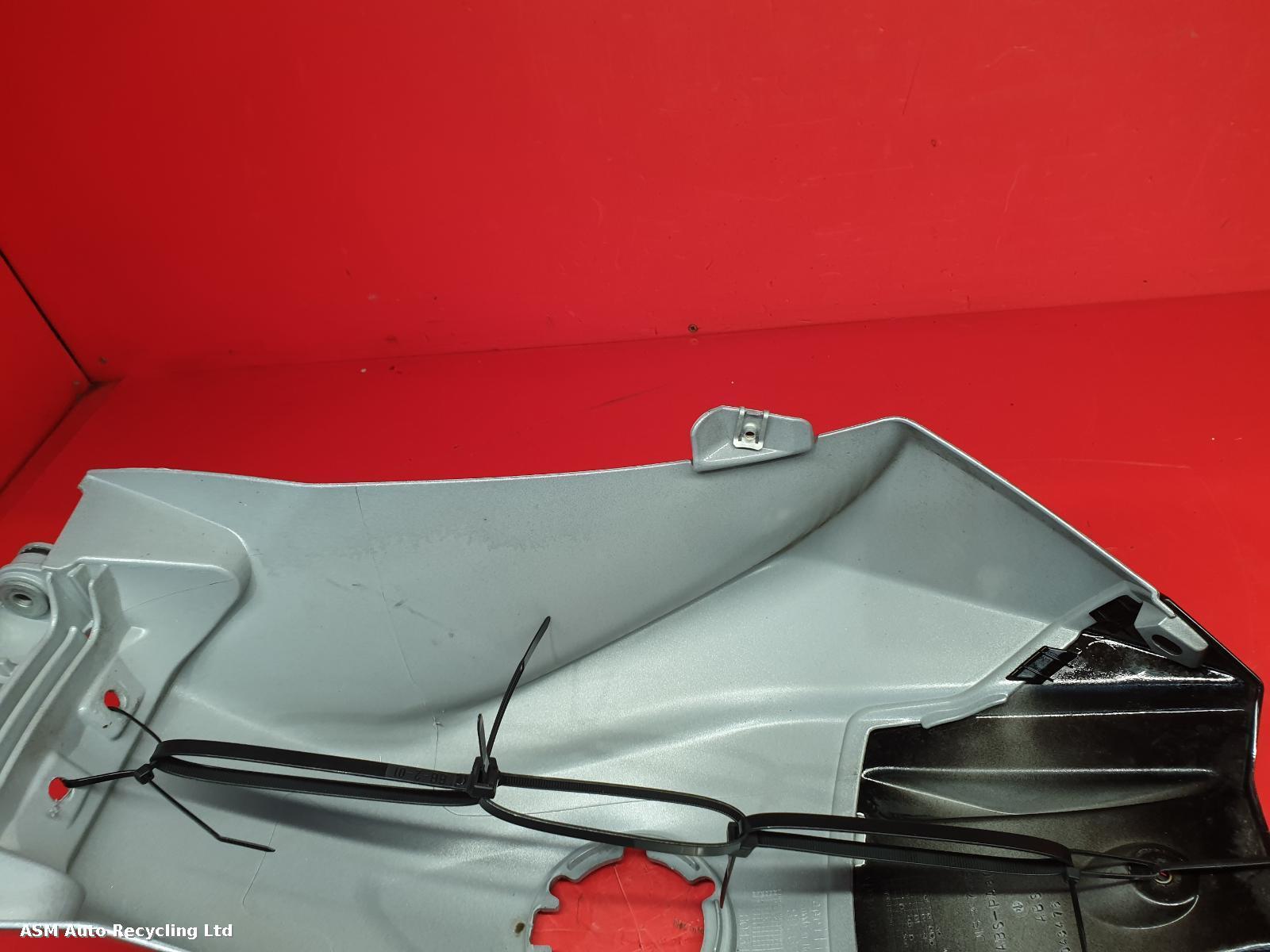 View Auto part Fuel Tank Aprilia Tuono 125 2021