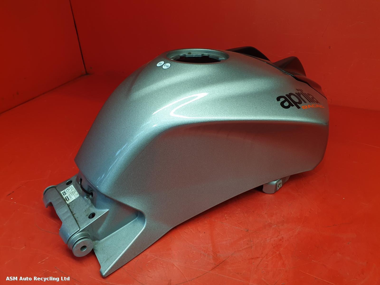 View Auto part Fuel Tank Aprilia Tuono 125 2021