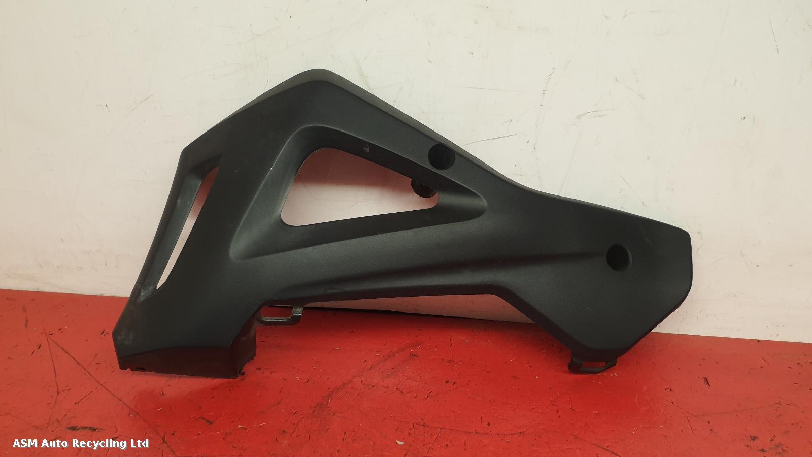 View Auto part RH Lower Fairing Aprilia Tuono 125 2021