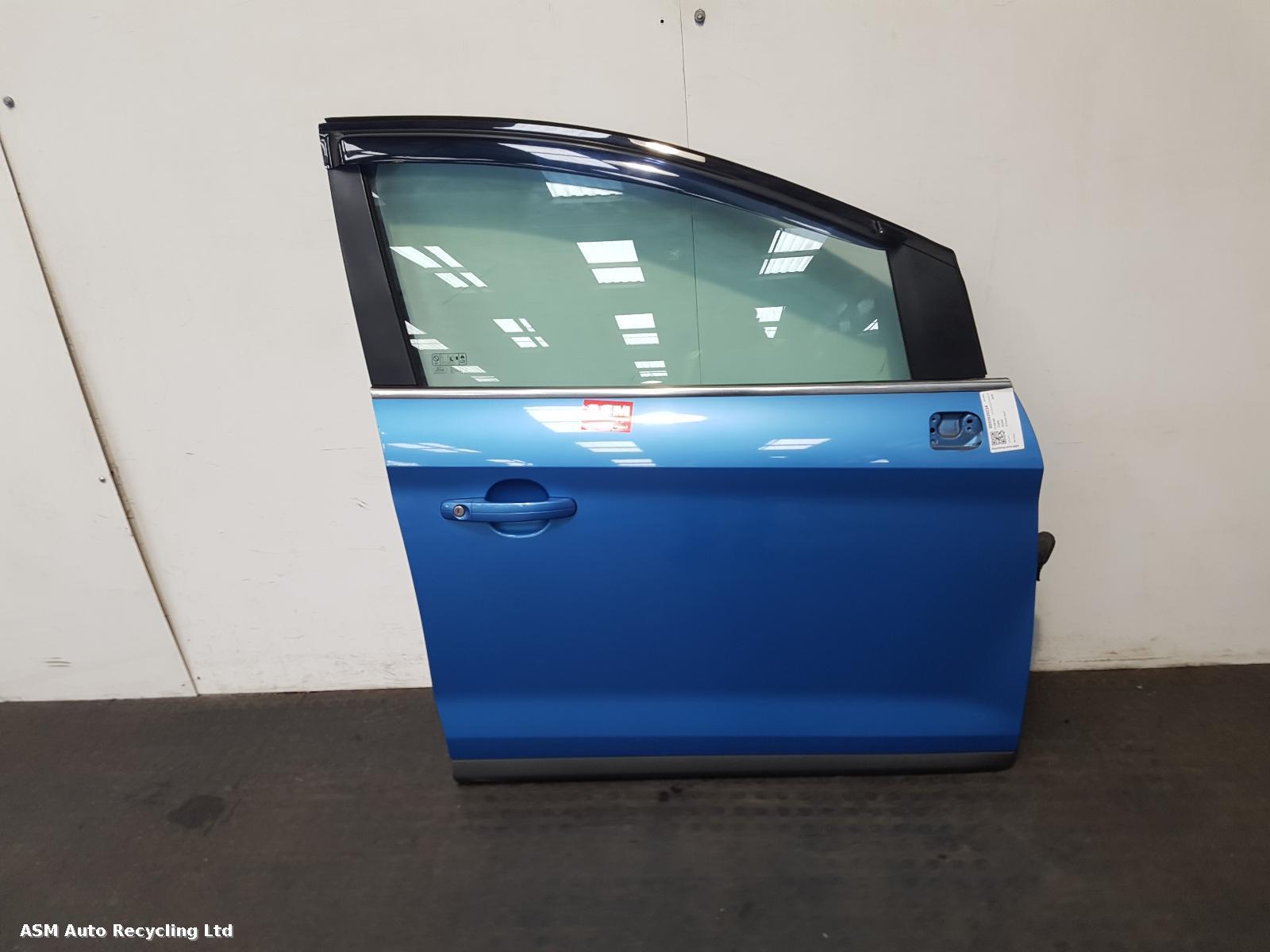 View Auto part R Front Door Ford Kuga 2009