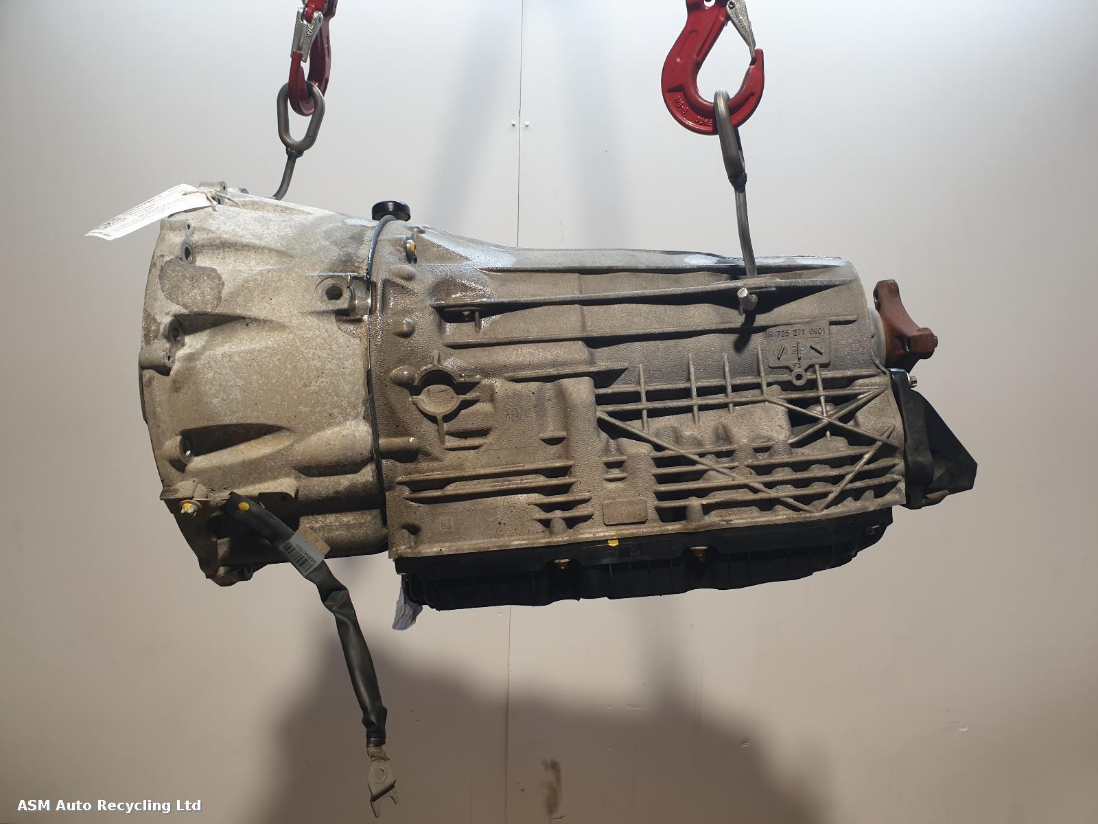 View Auto part Gearbox Mercedes C Class 2017