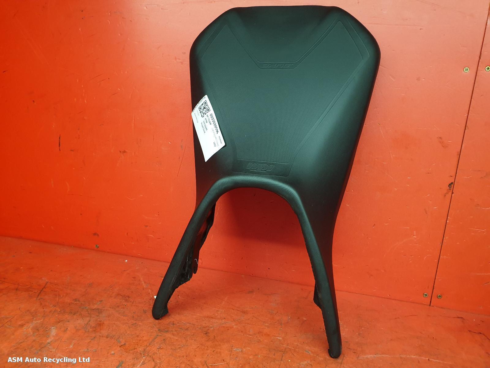 View Auto part Front Seat Ktm 125 Duke 2022