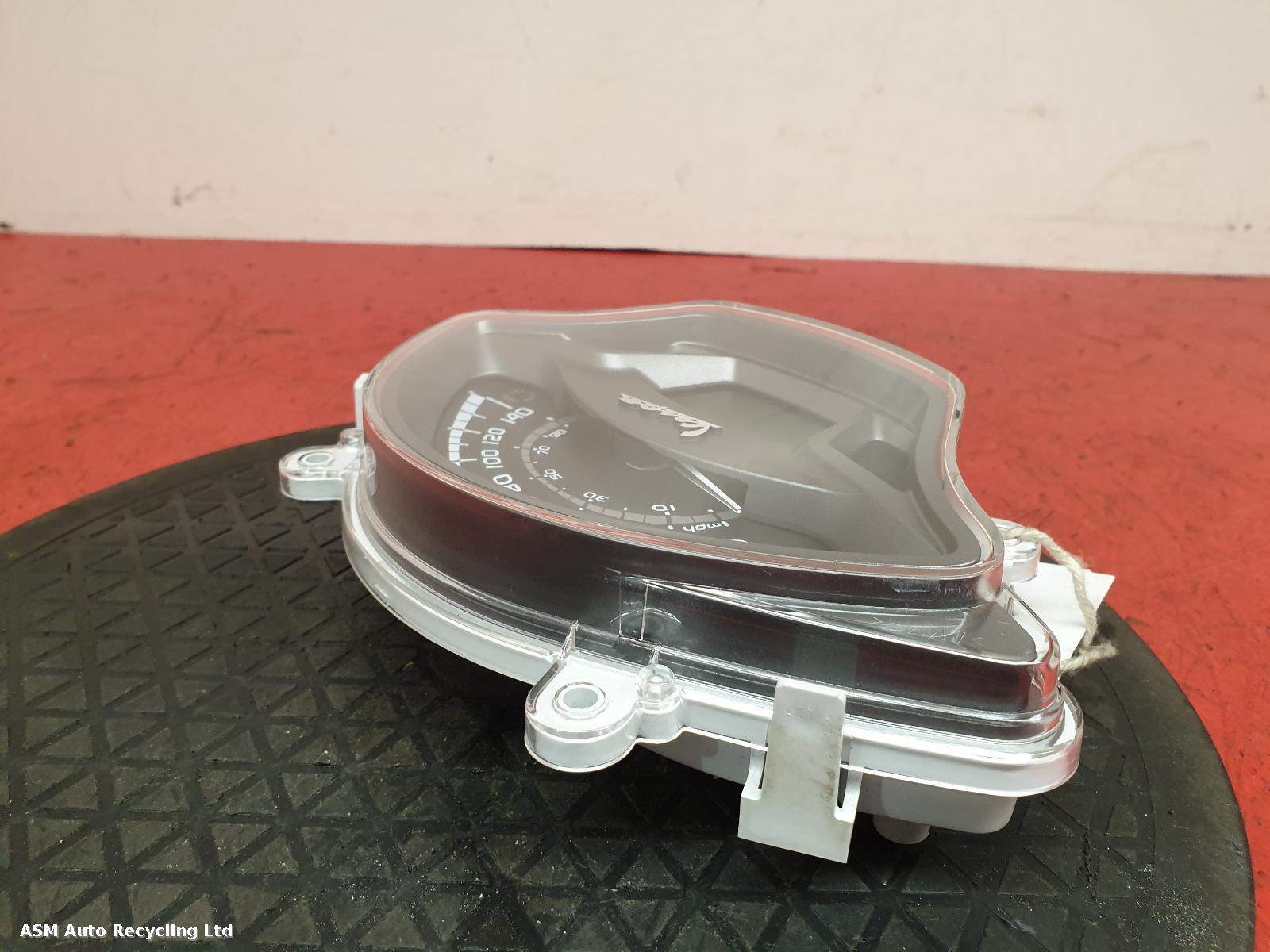 View Auto part Speedometer Piaggio Vespa 2019