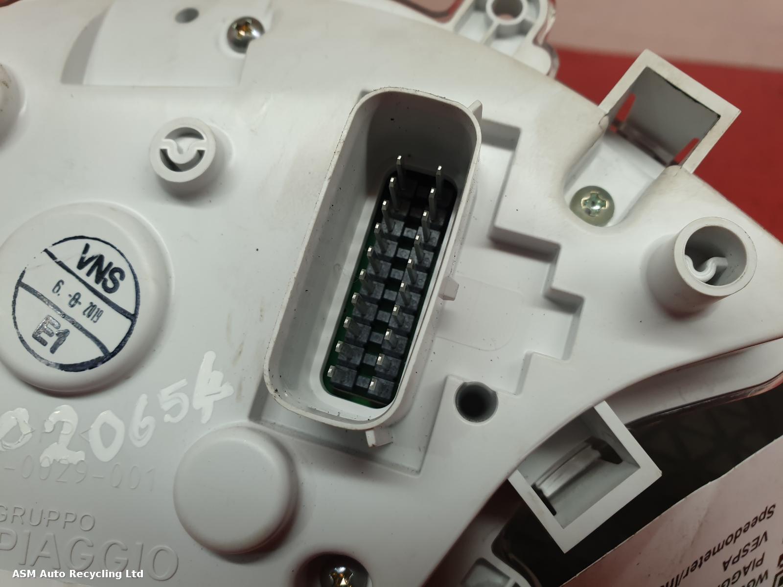View Auto part Speedometer Piaggio Vespa 2019