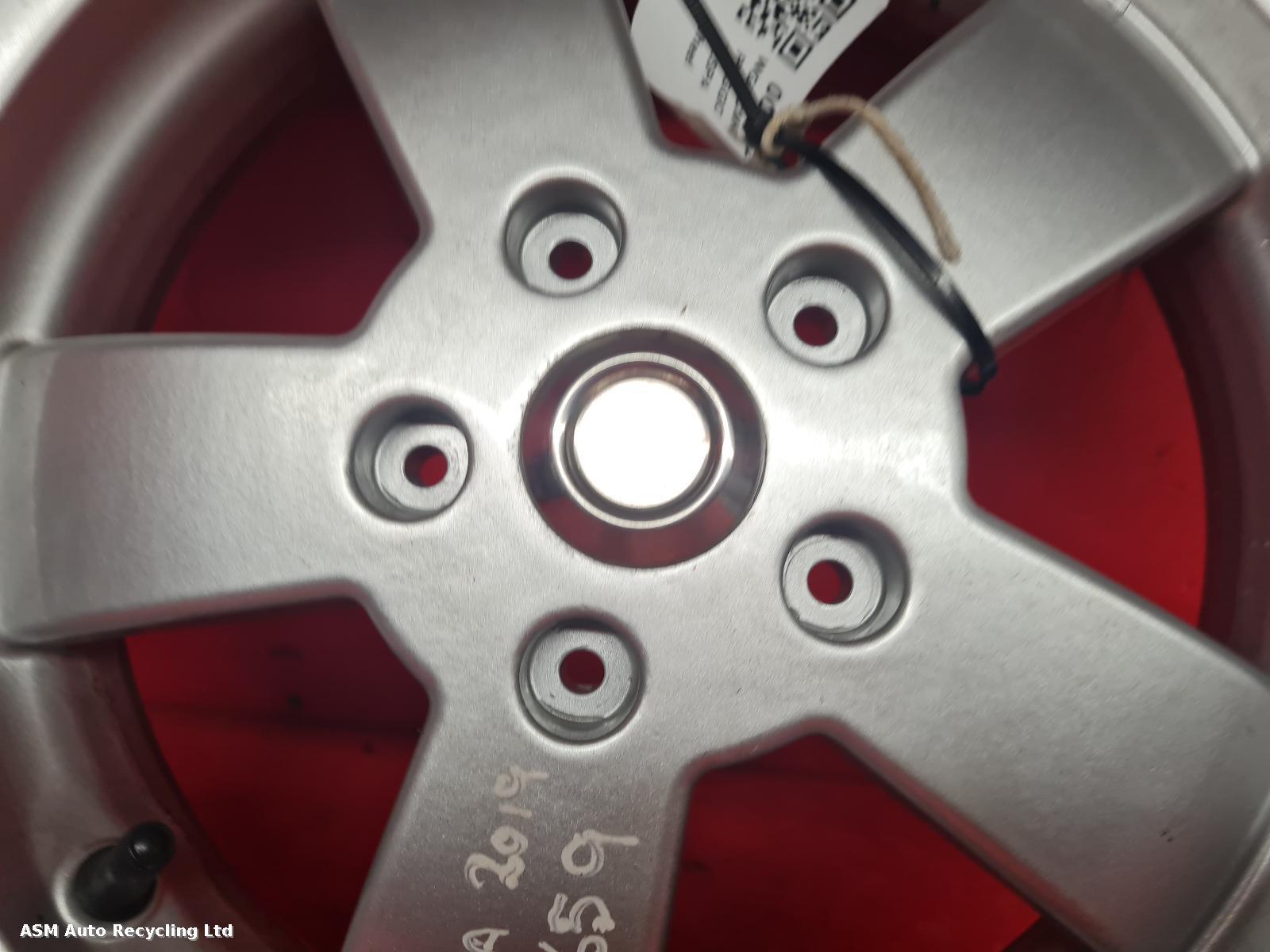 View Auto part Wheel Piaggio Vespa 2019