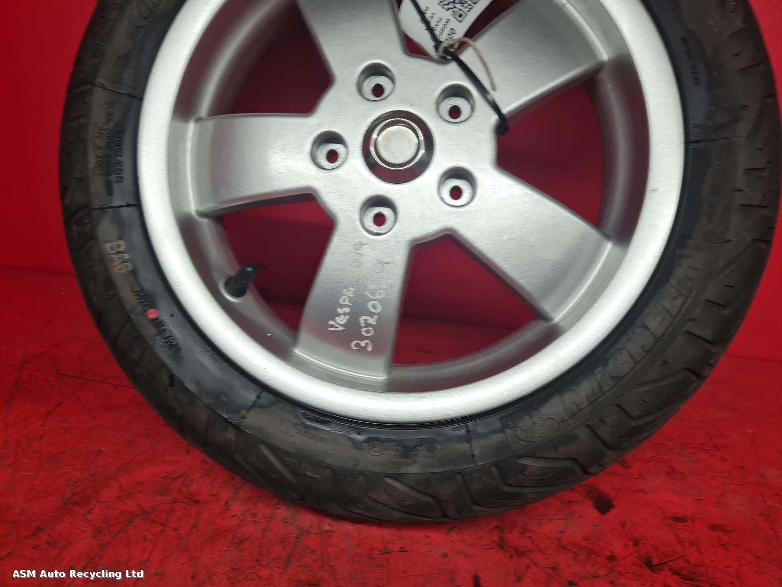 View Auto part Wheel Piaggio Vespa 2019