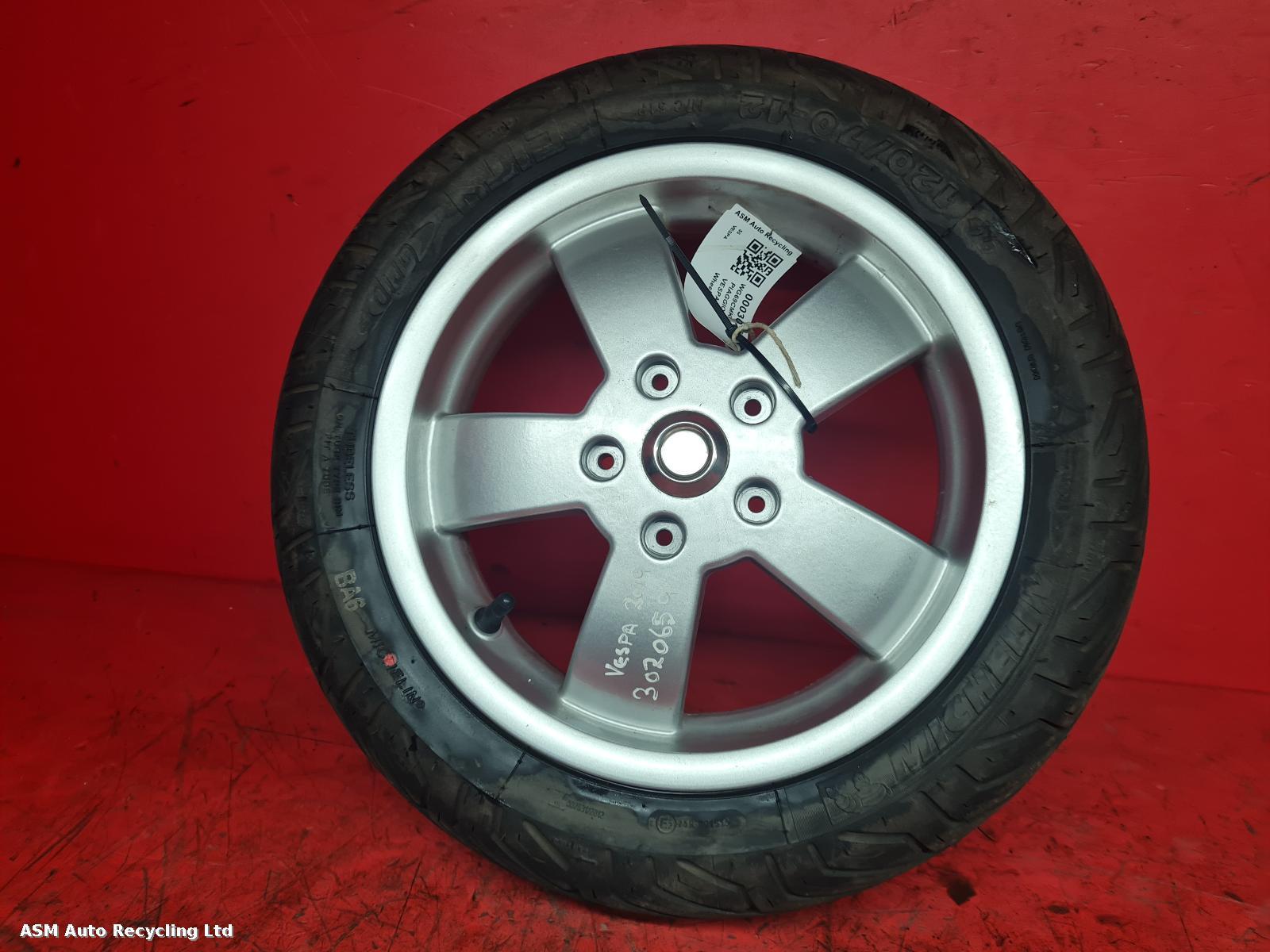 View Auto part Wheel Piaggio Vespa 2019