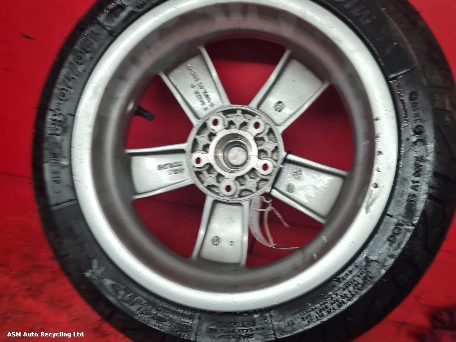 View Auto part Wheel Piaggio Vespa 2019