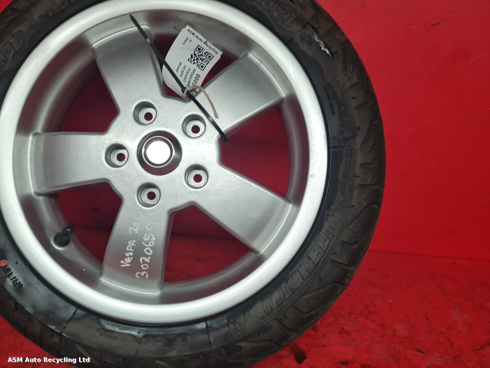 View Auto part Wheel Piaggio Vespa 2019